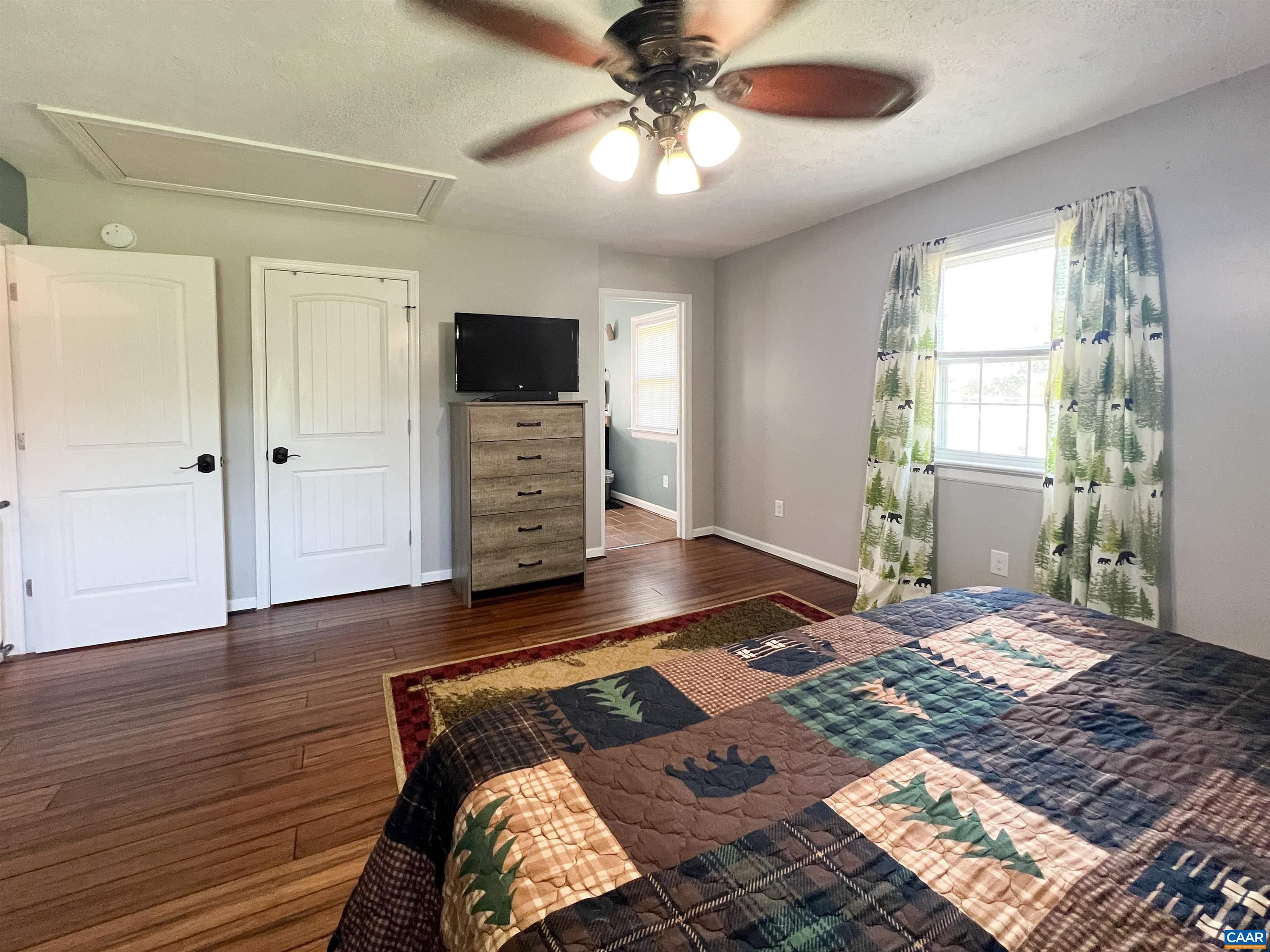 9905 ANDERSONVILLE RD