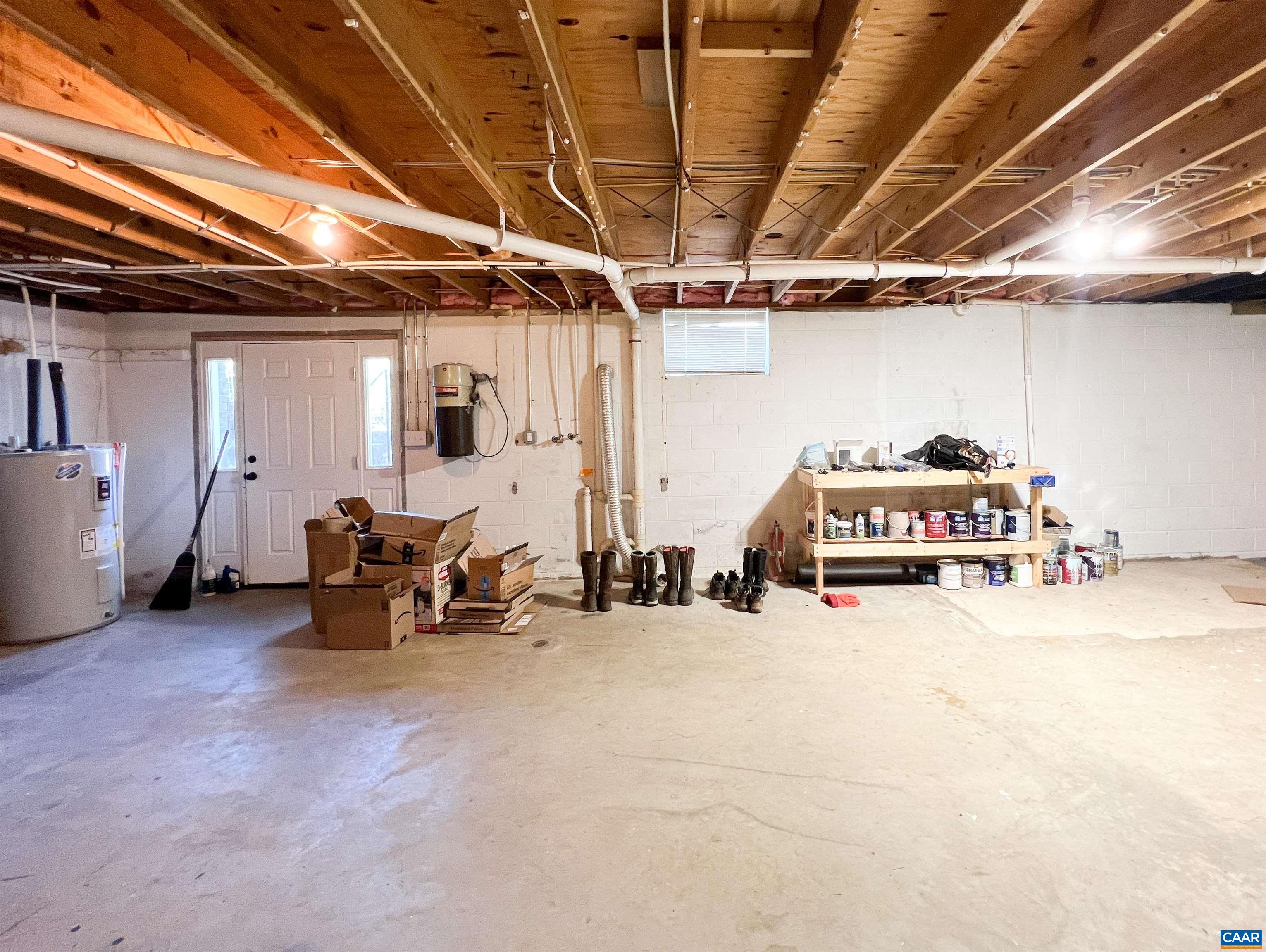 9905 ANDERSONVILLE RD