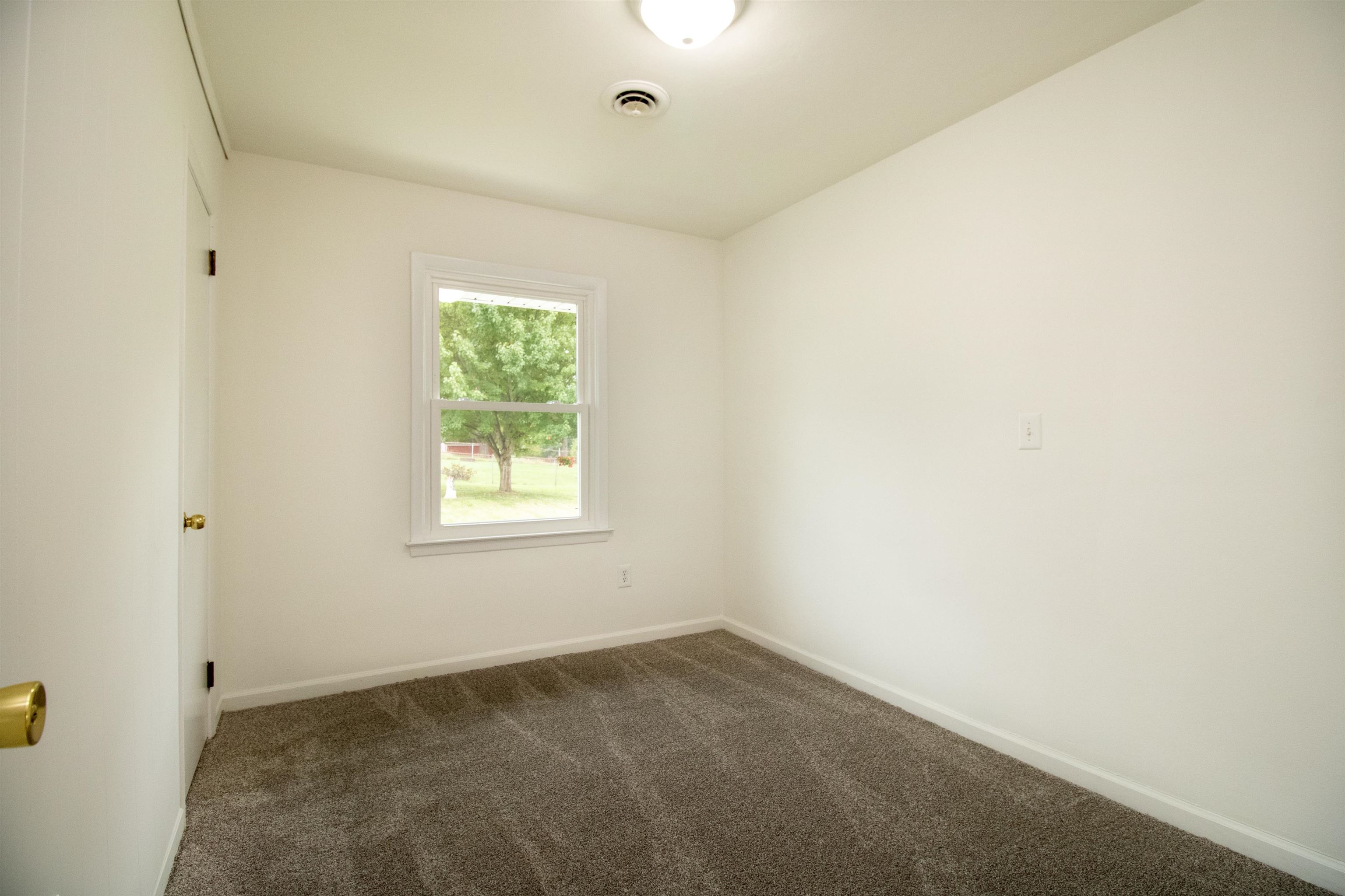 2406 PARK HILL RD