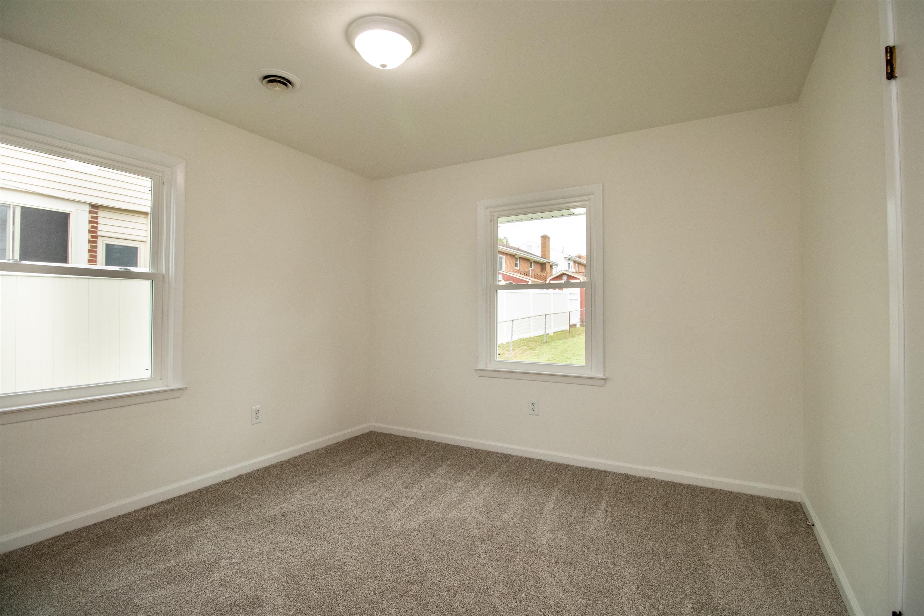2406 PARK HILL RD