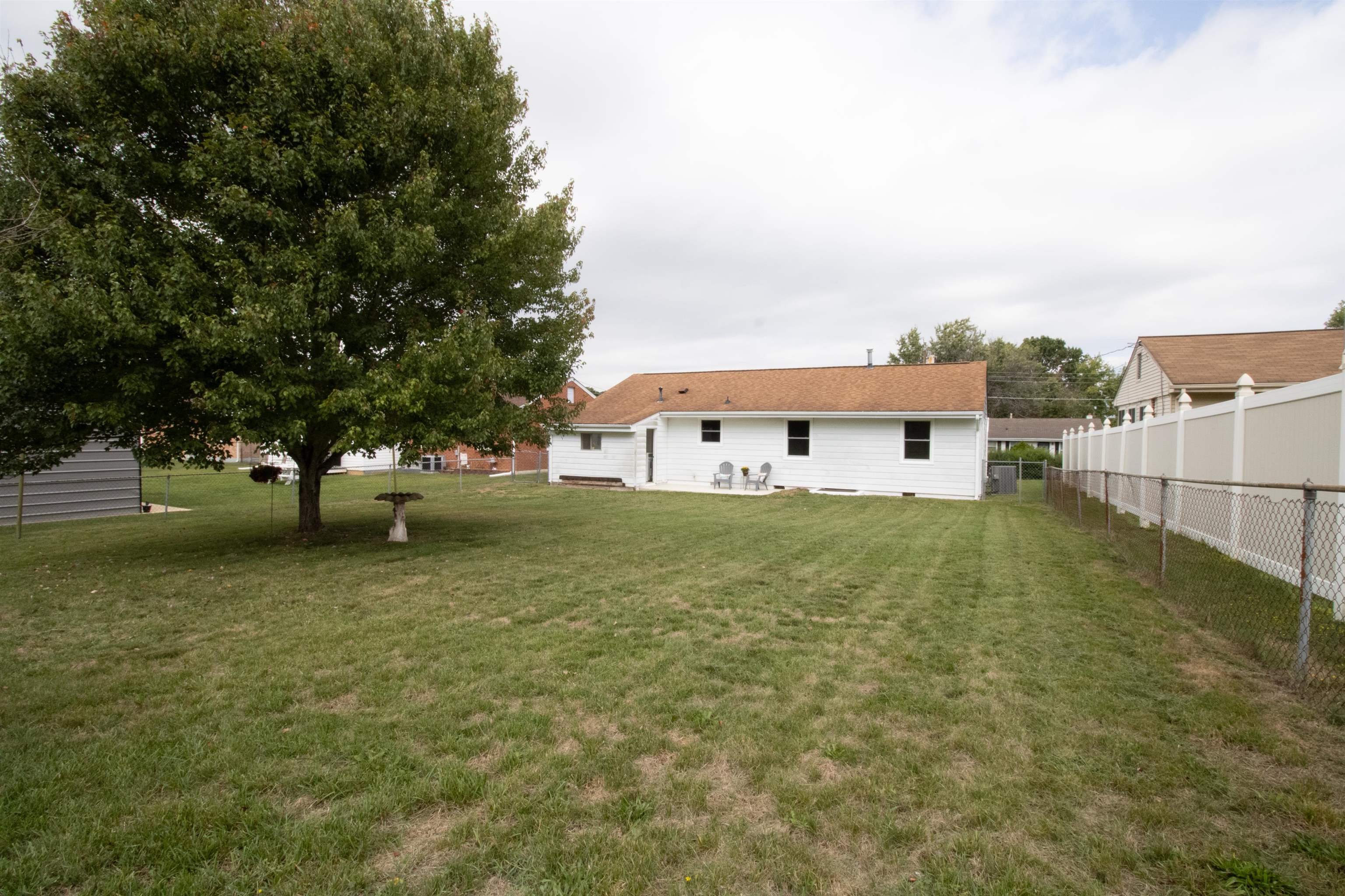 2406 PARK HILL RD