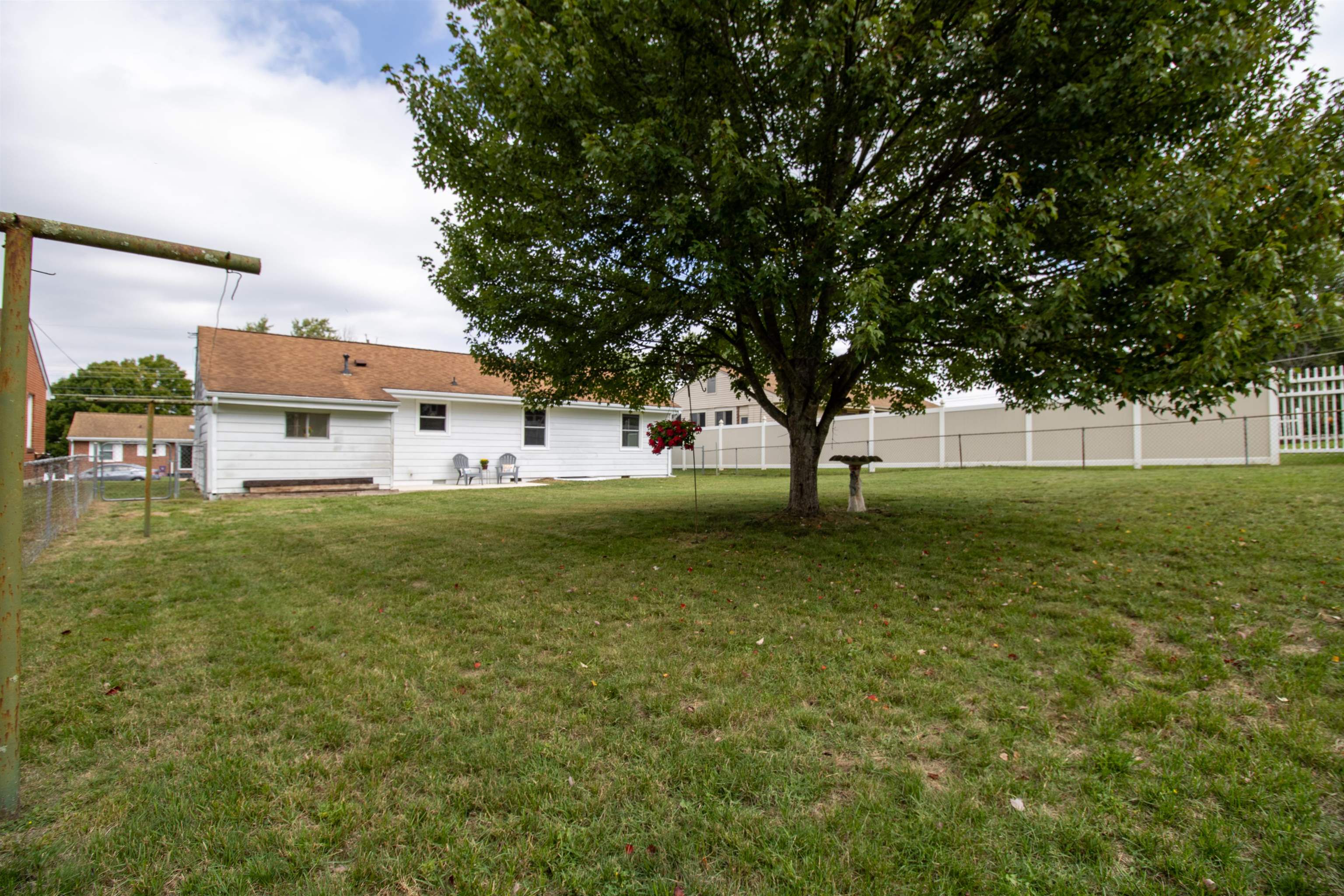 2406 PARK HILL RD