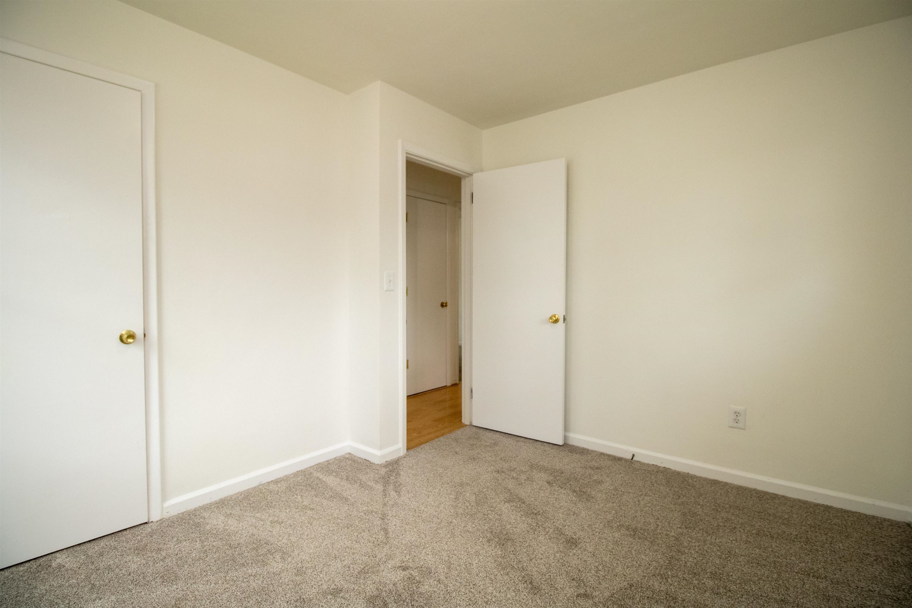 2406 PARK HILL RD