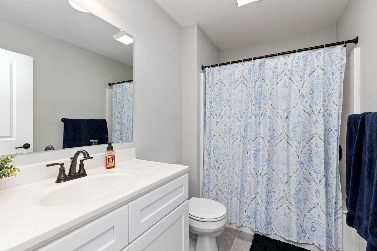 2330 WHITESTONE DR