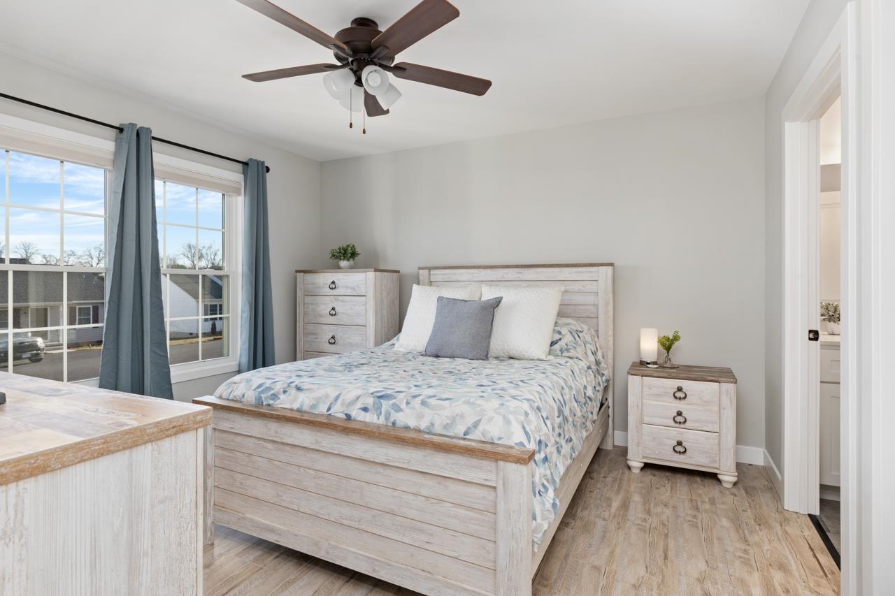 2330 WHITESTONE DR