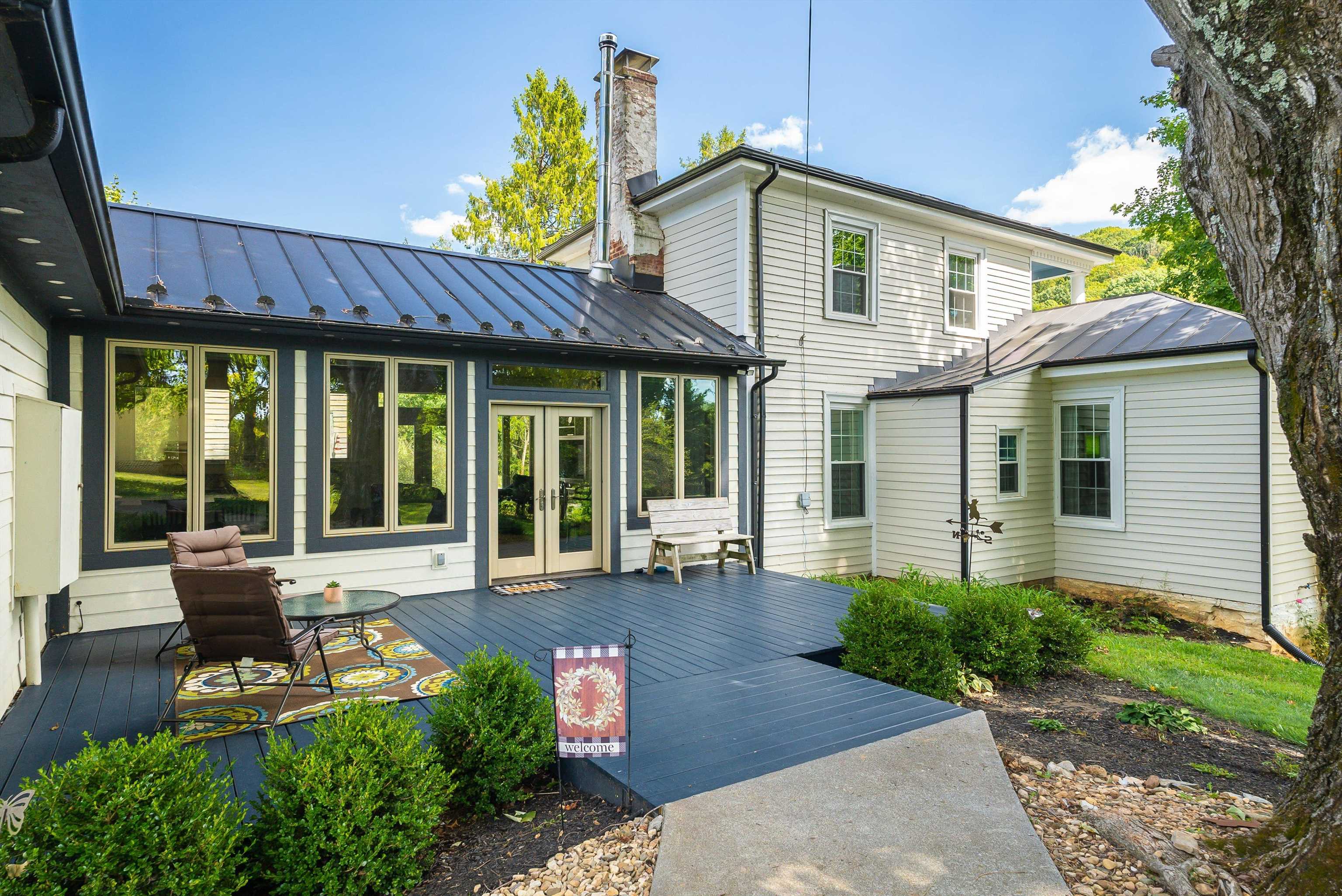 19 MT HERMON RD