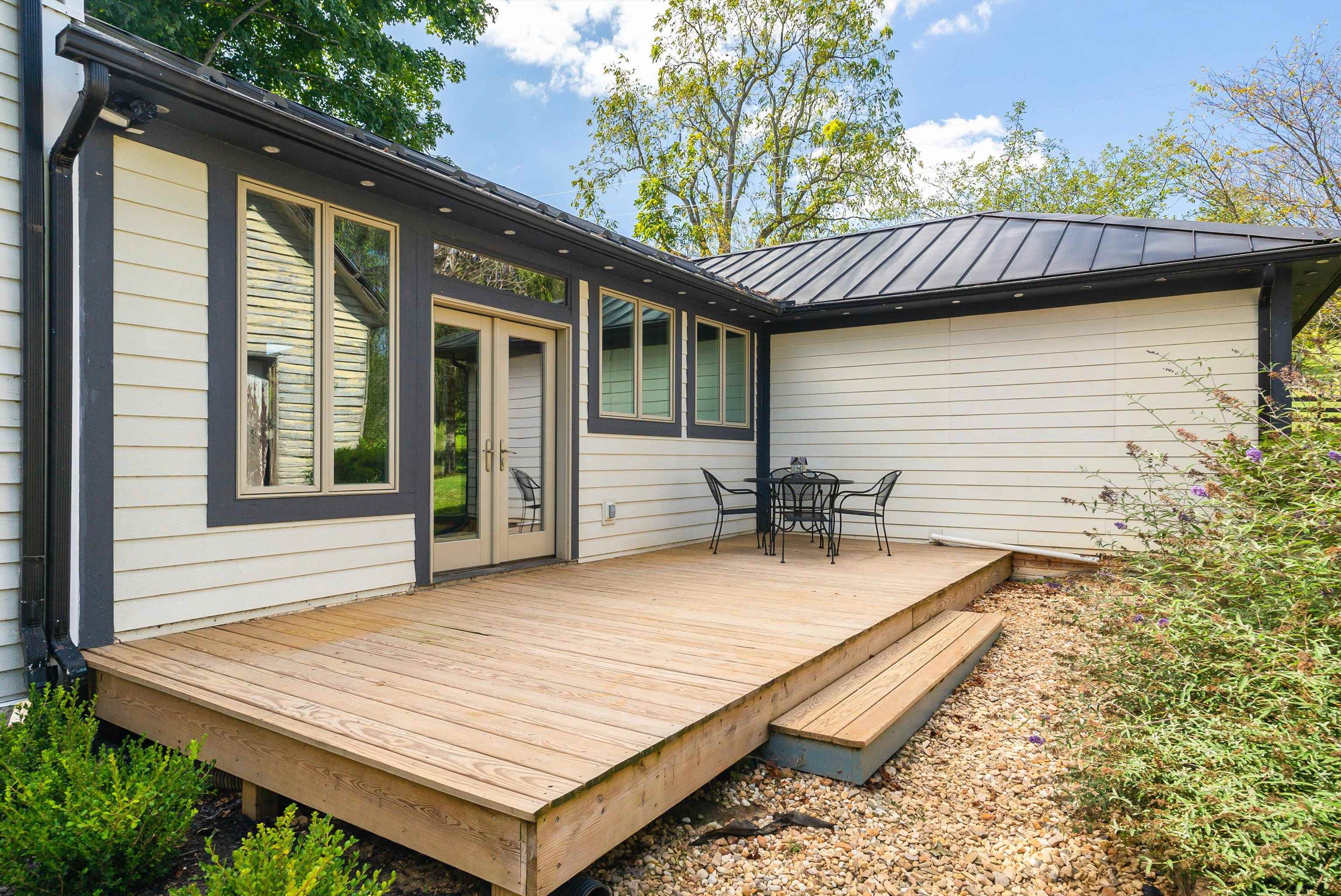 19 MT HERMON RD