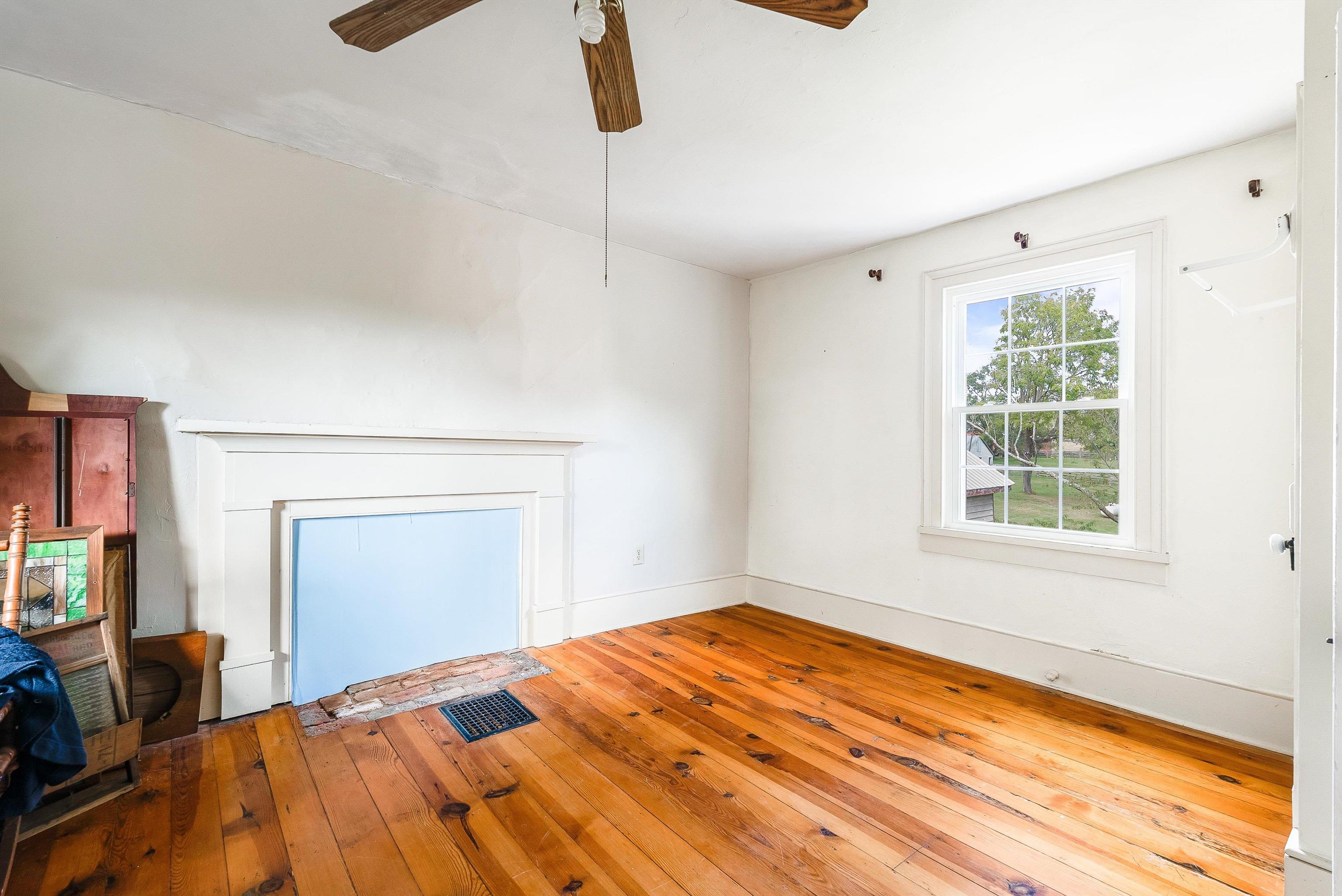 19 MT HERMON RD