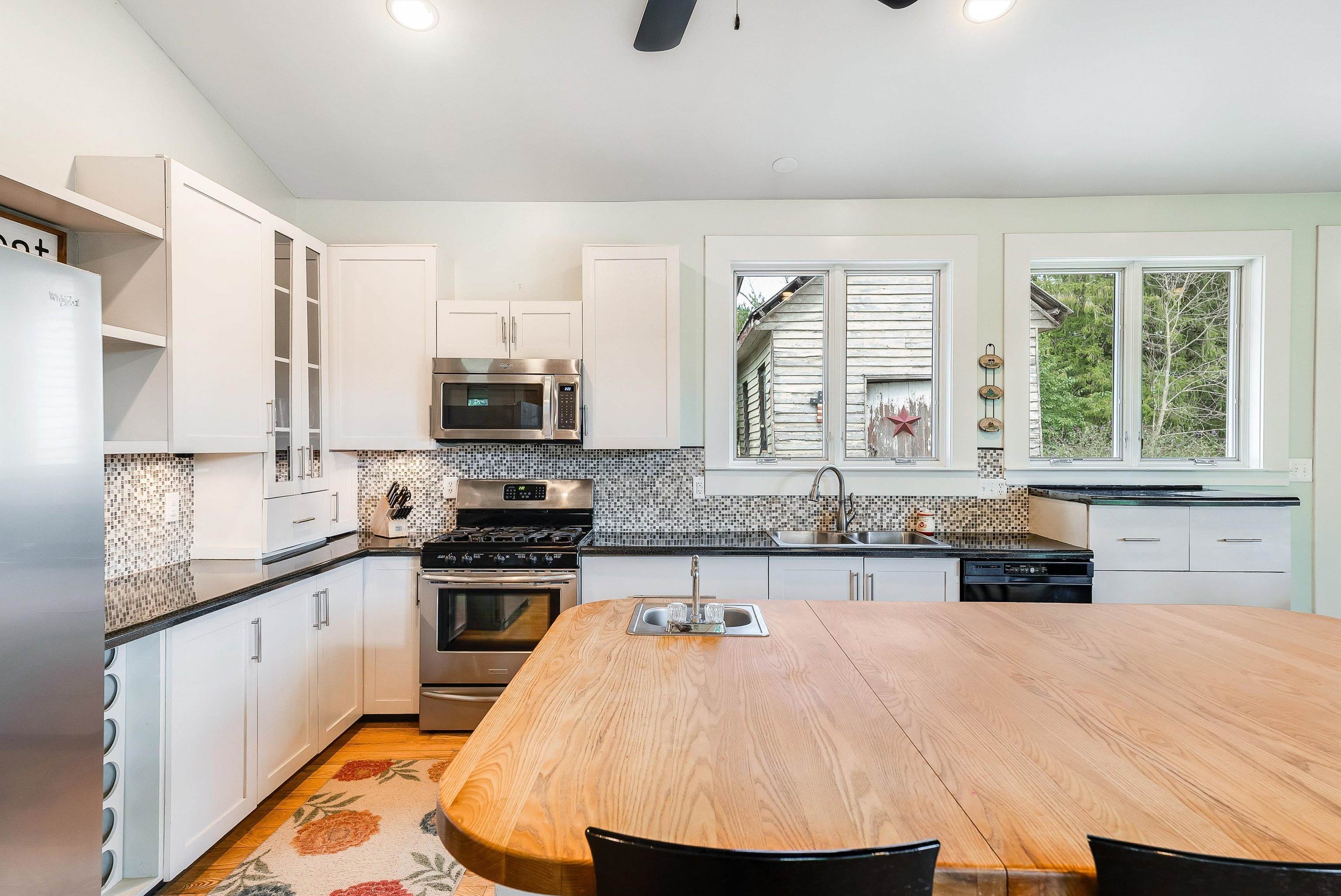 19 MT HERMON RD