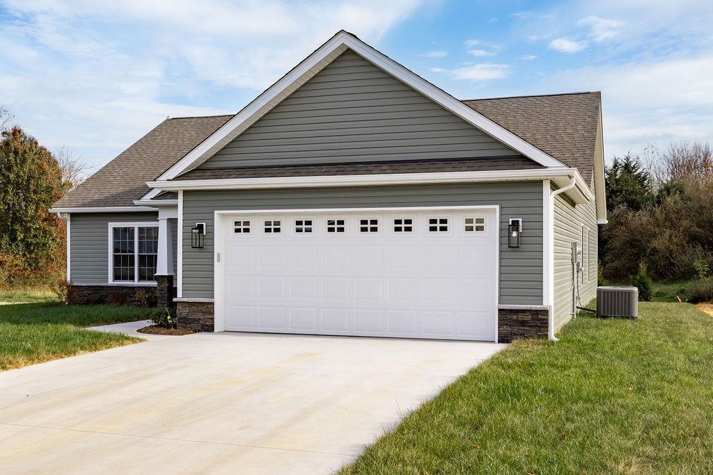 194 LANGLEY DR