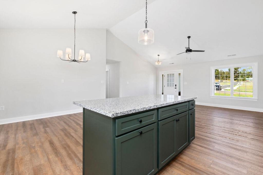 194 LANGLEY DR
