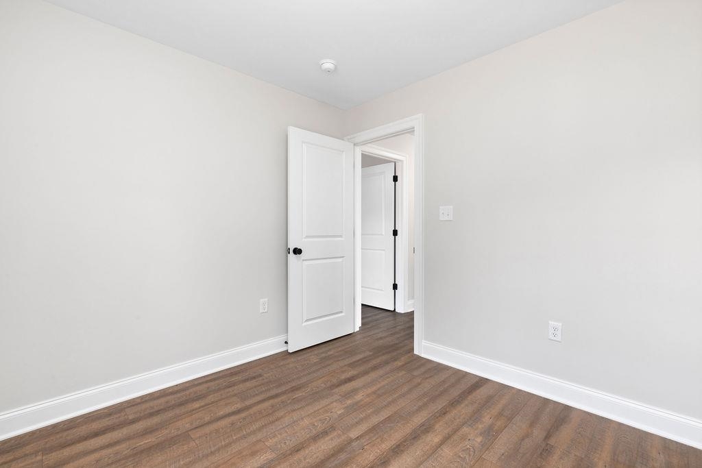 194 LANGLEY DR