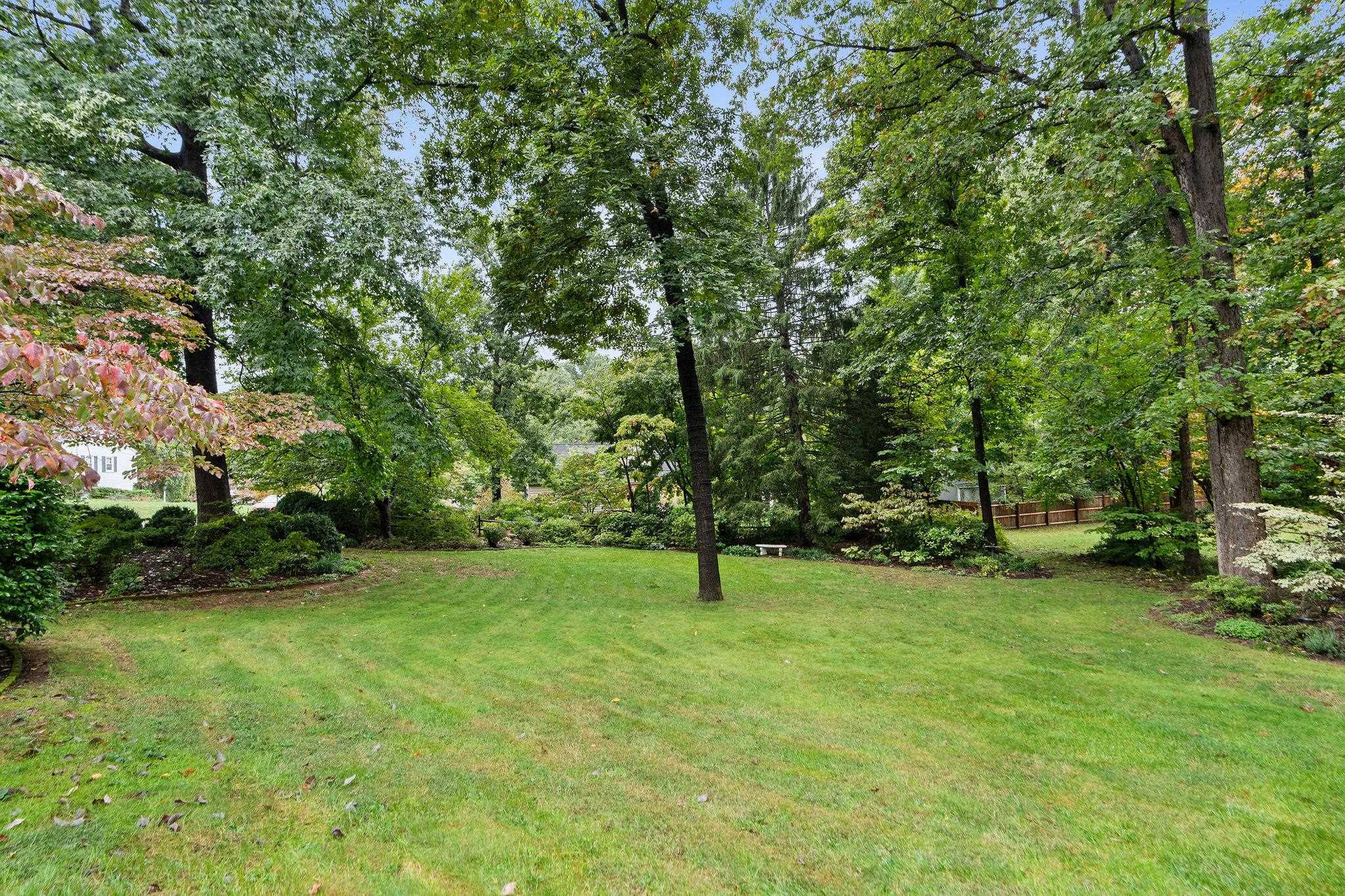 2000 CHEROKEE RD