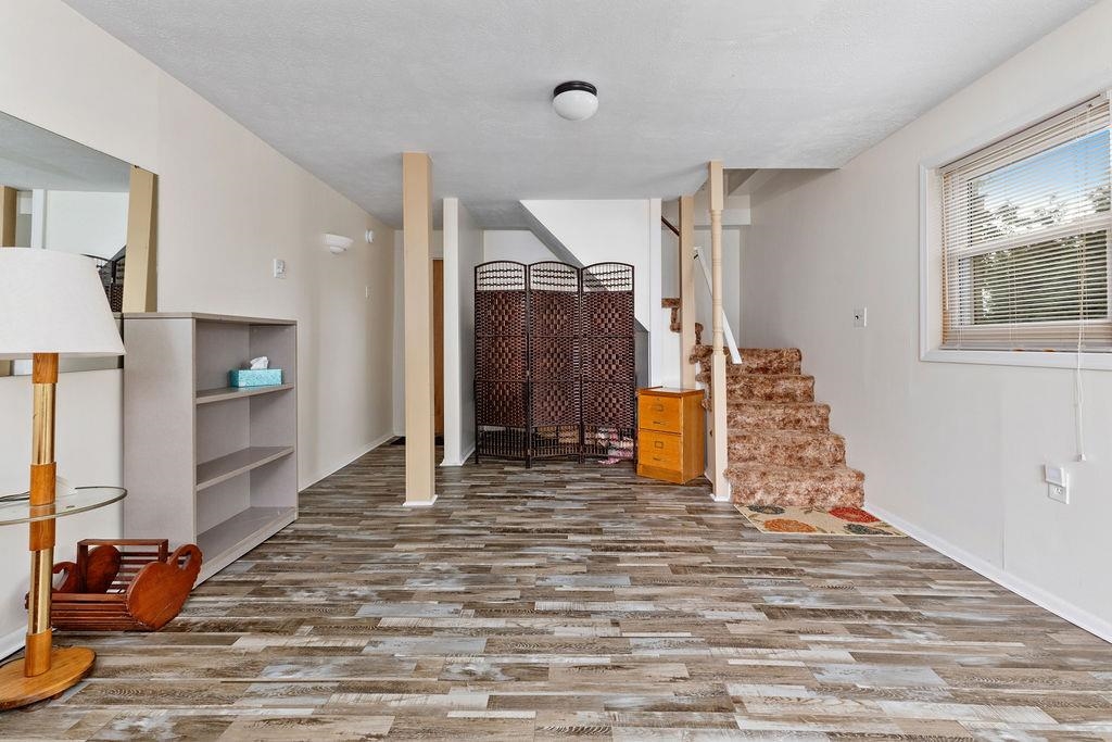 820 MT ELLIOT AVE