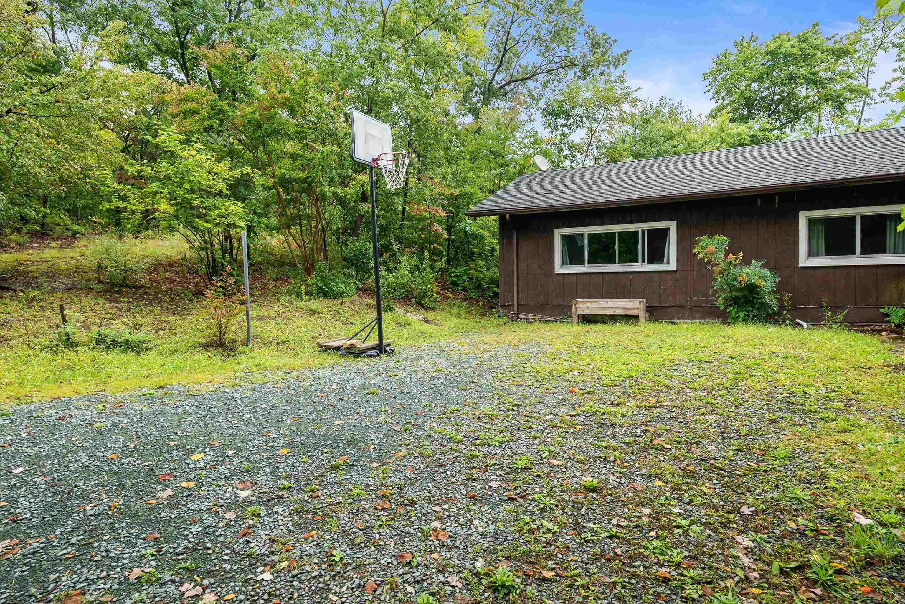 2811 AFTON MOUNTAIN RD
