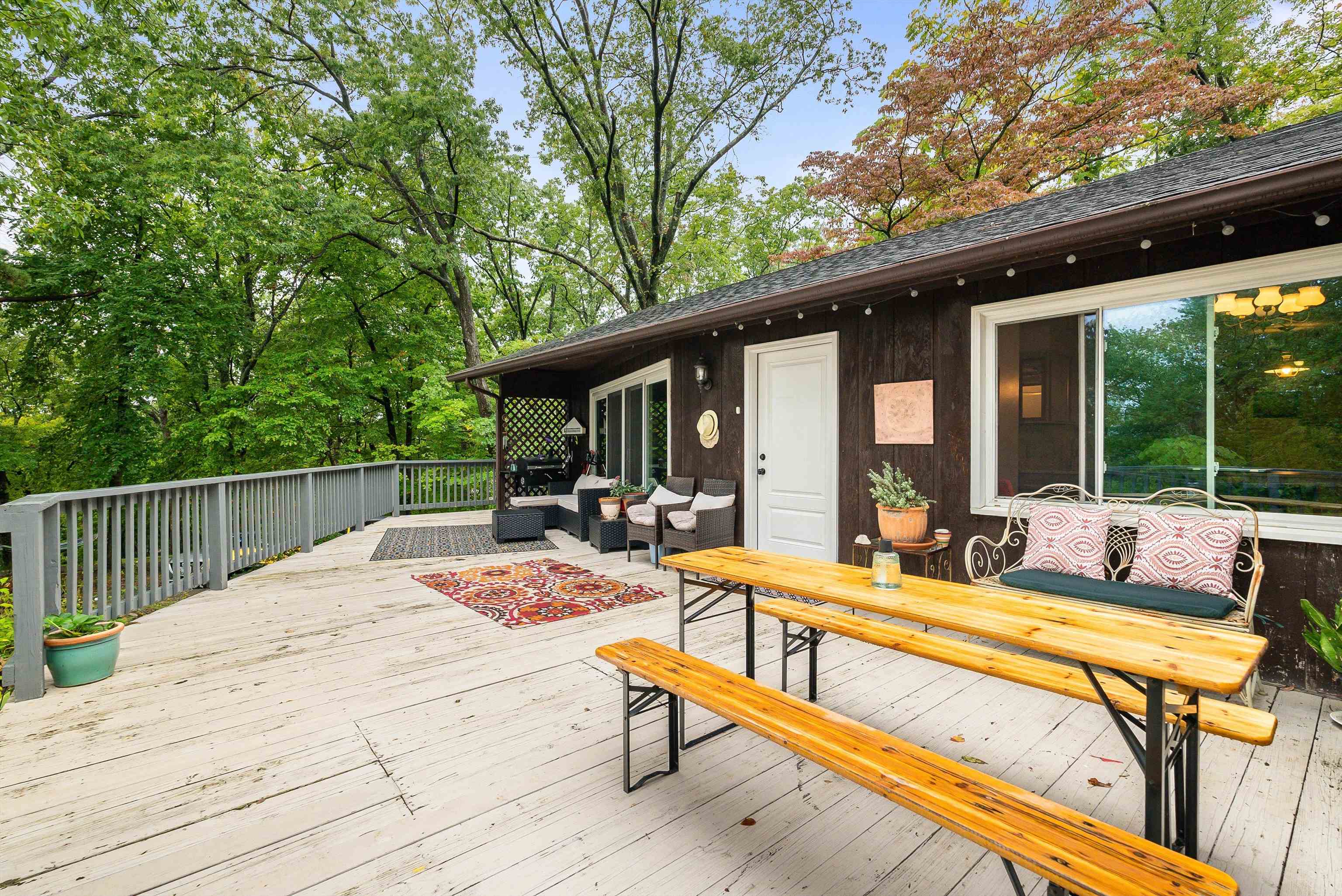 2811 AFTON MOUNTAIN RD