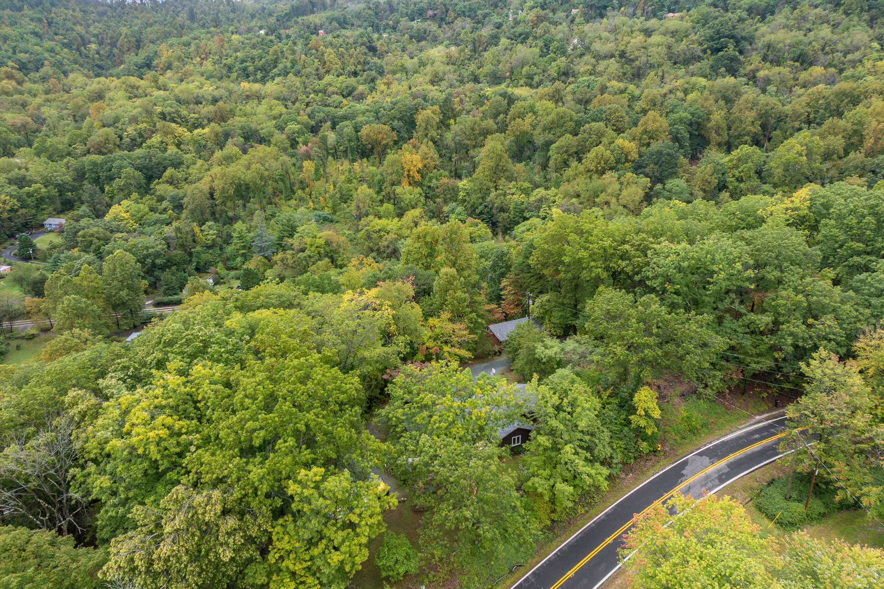 2811 AFTON MOUNTAIN RD