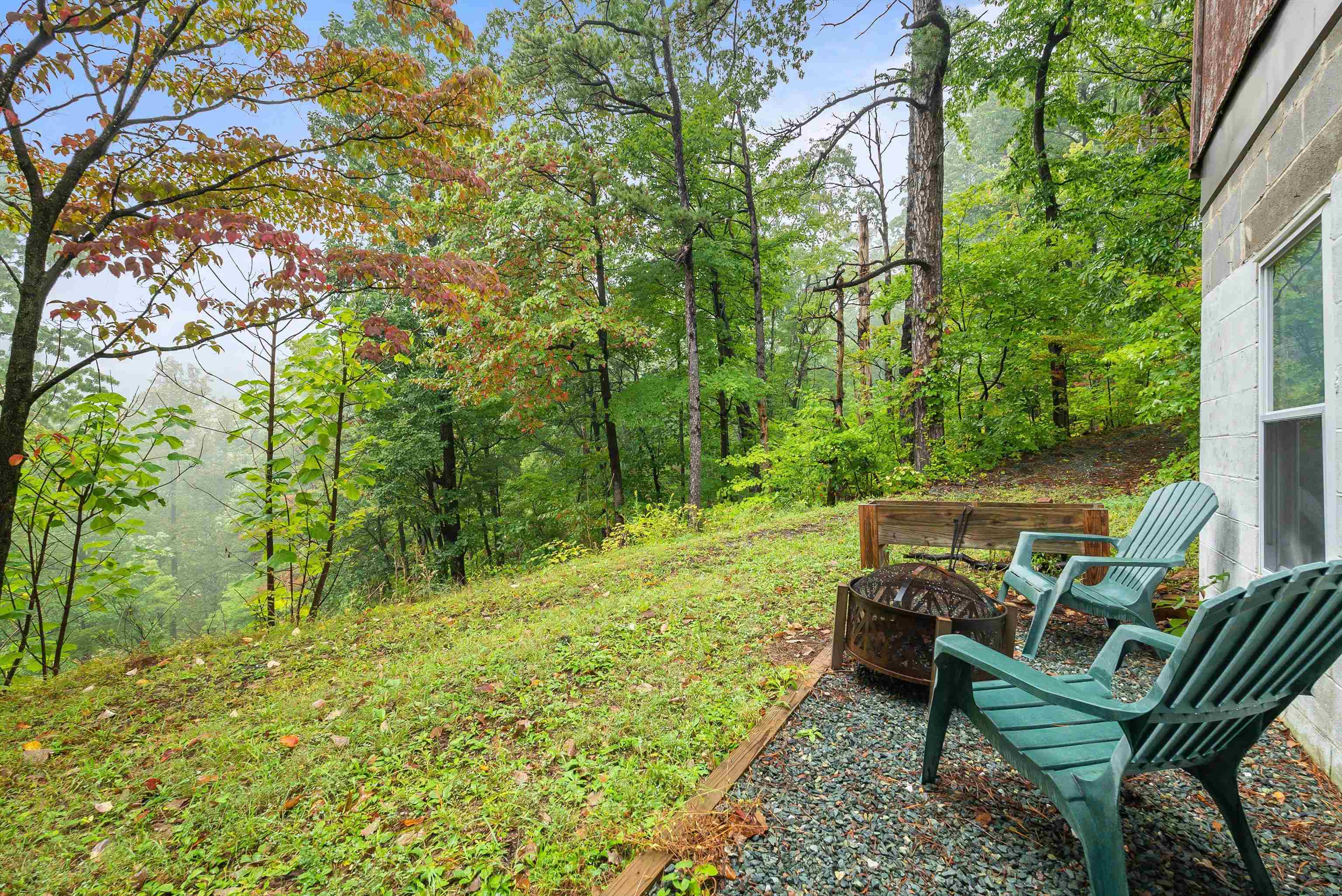 2811 AFTON MOUNTAIN RD