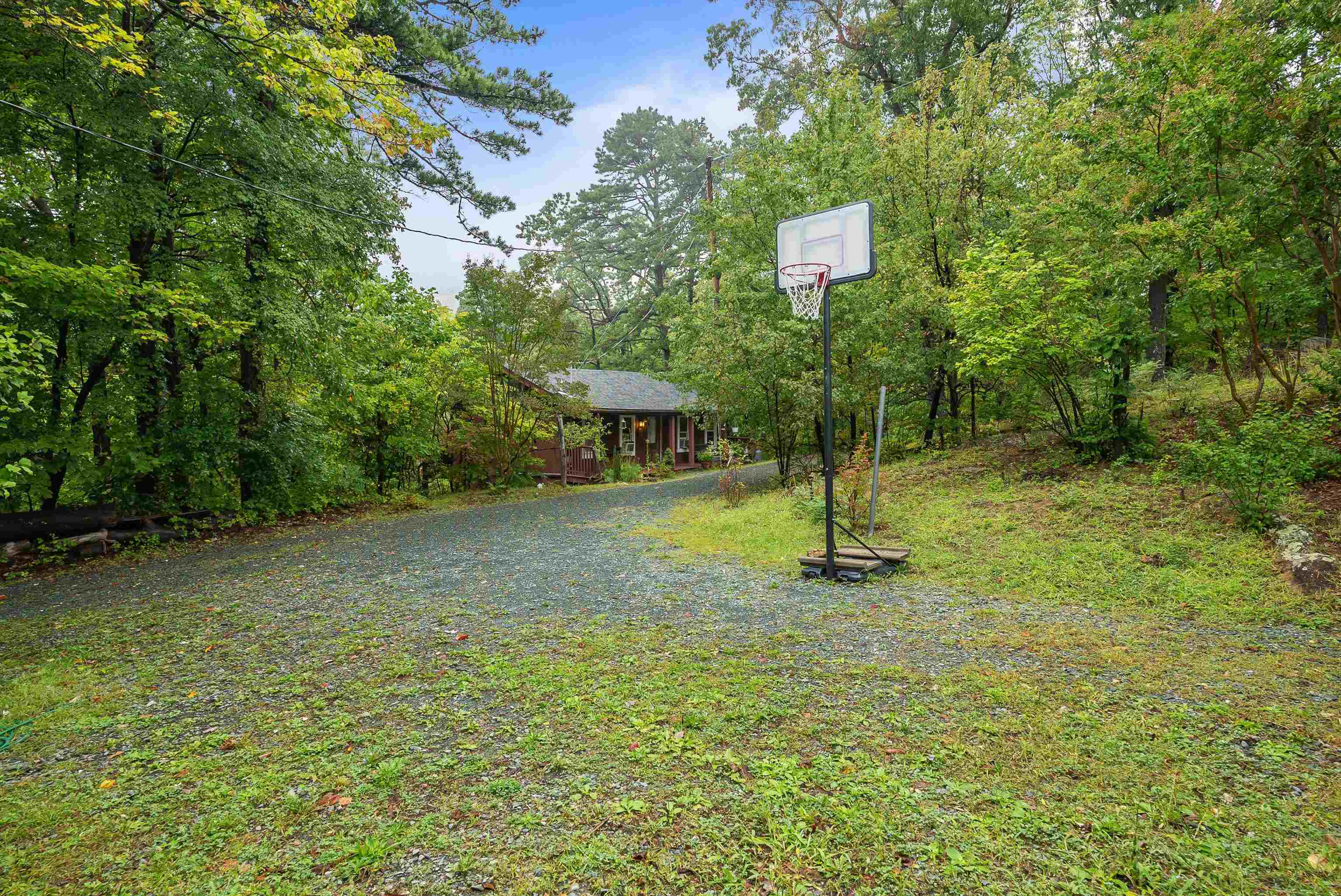 2811 AFTON MOUNTAIN RD