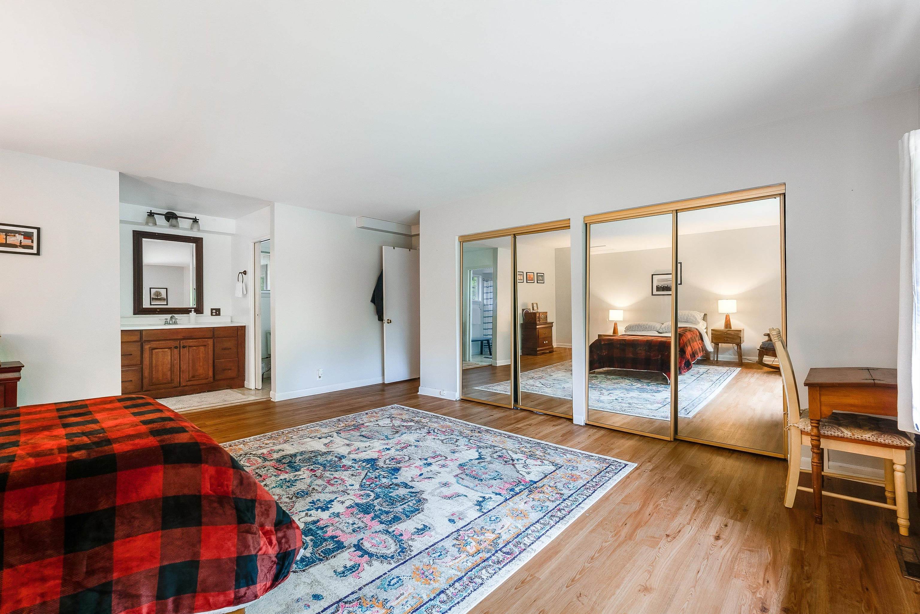 2811 AFTON MOUNTAIN RD