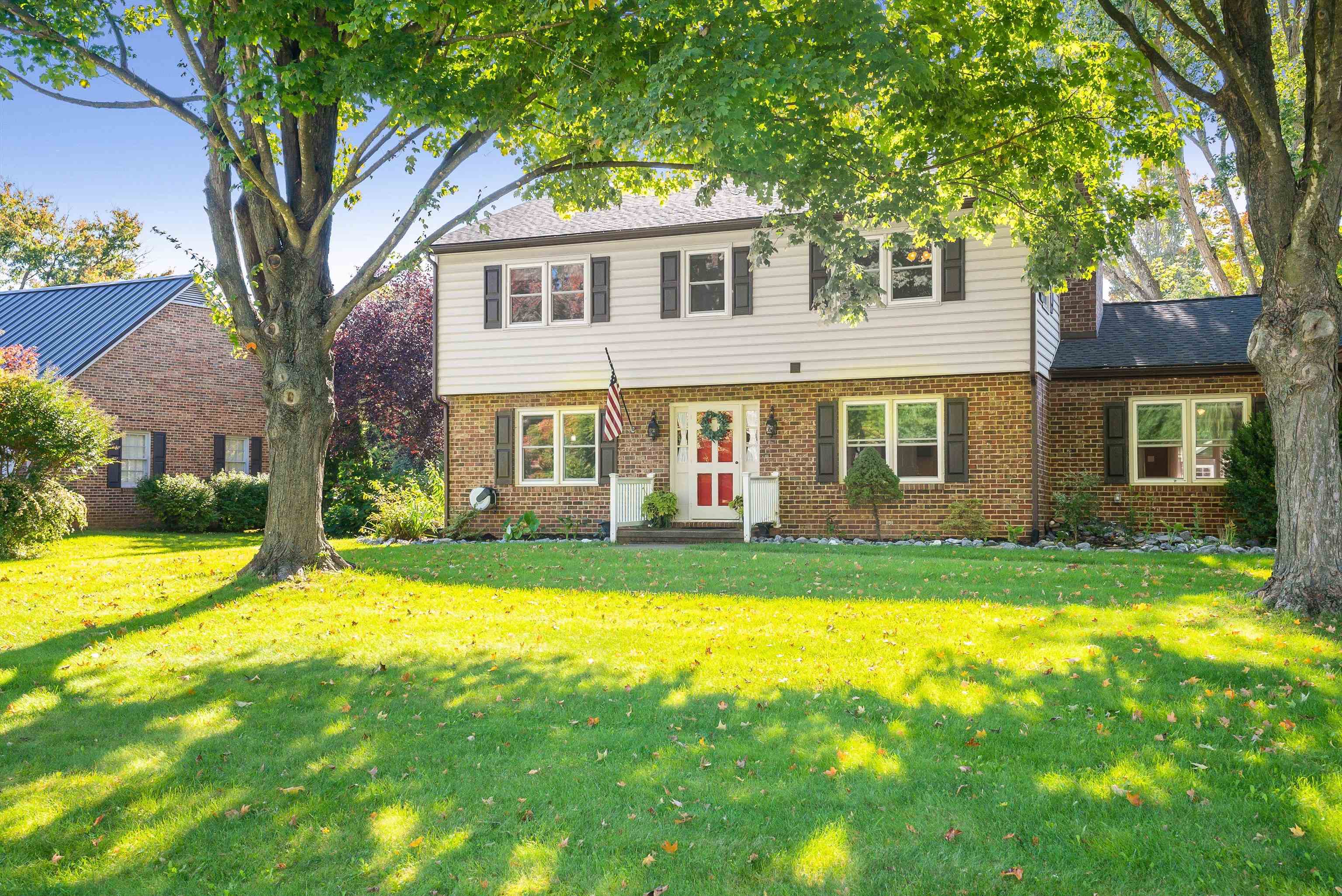 200 PELHAM DR