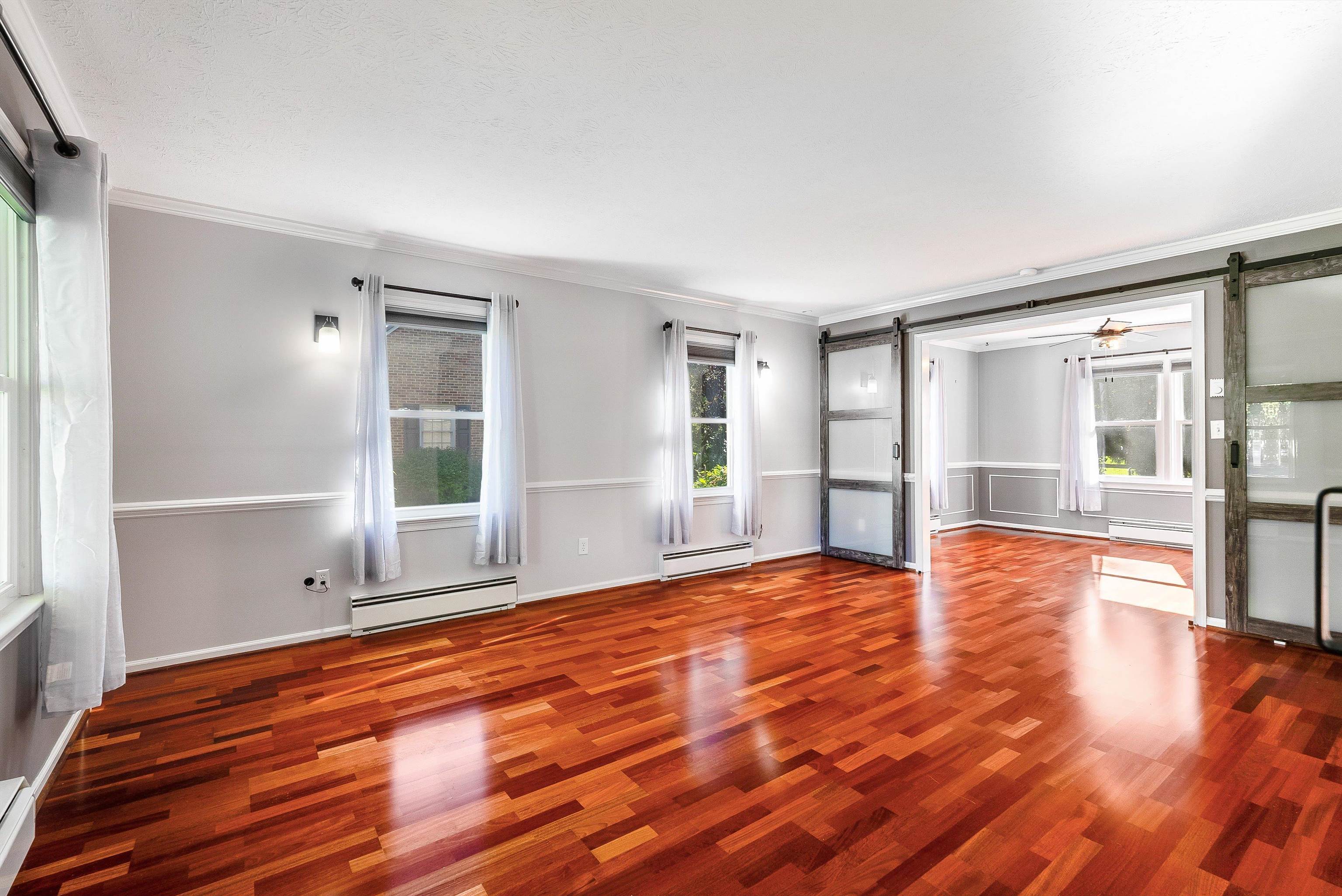 200 PELHAM DR