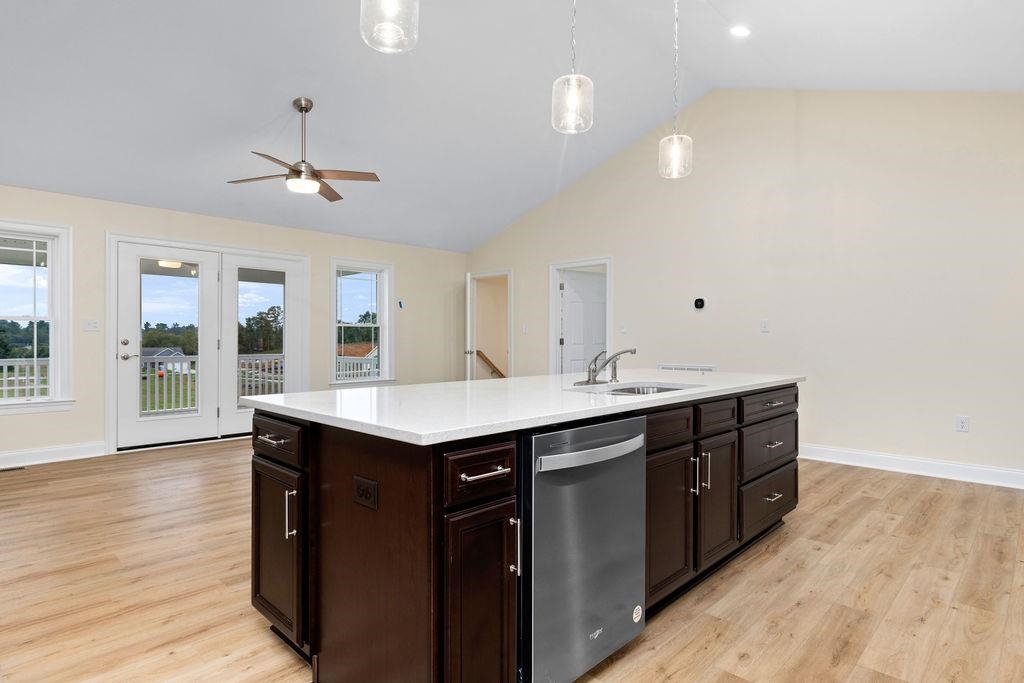 204 LINDBURGH DR