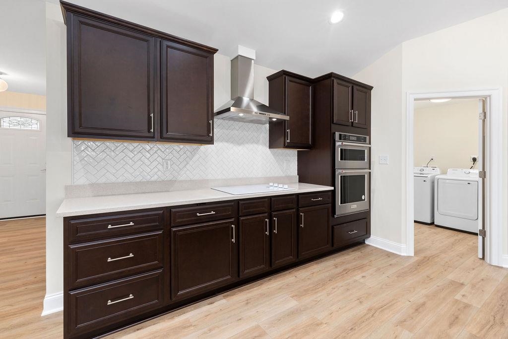 204 LINDBURGH DR
