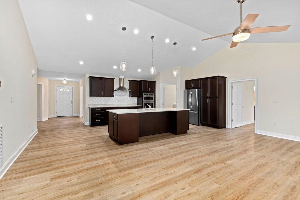 204 LINDBURGH DR