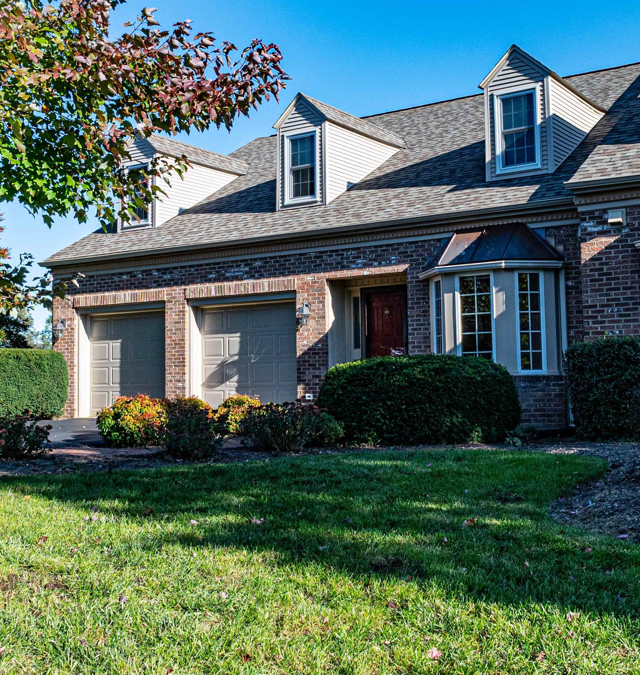 41 NICOLSON DR