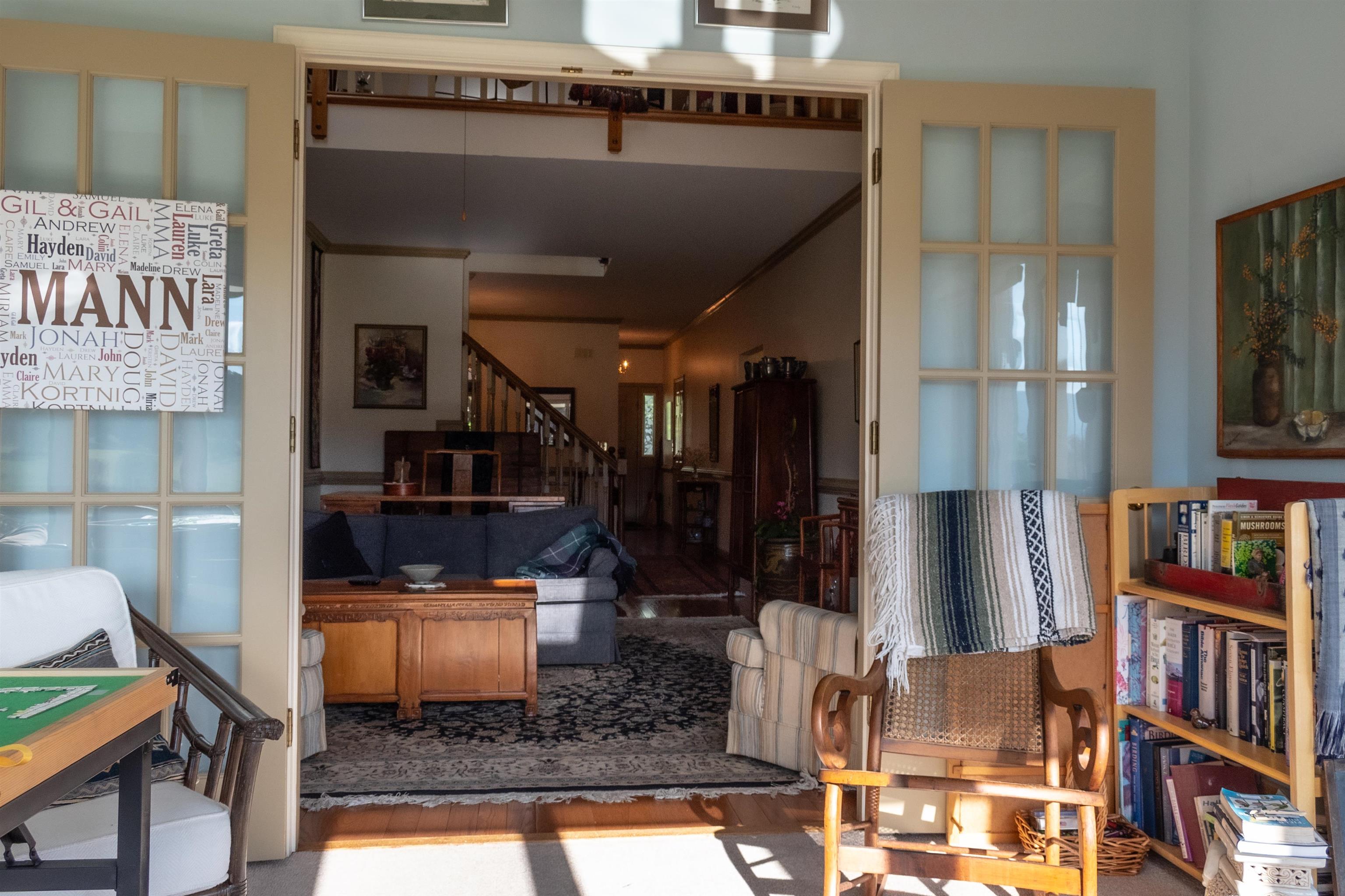 41 NICOLSON DR