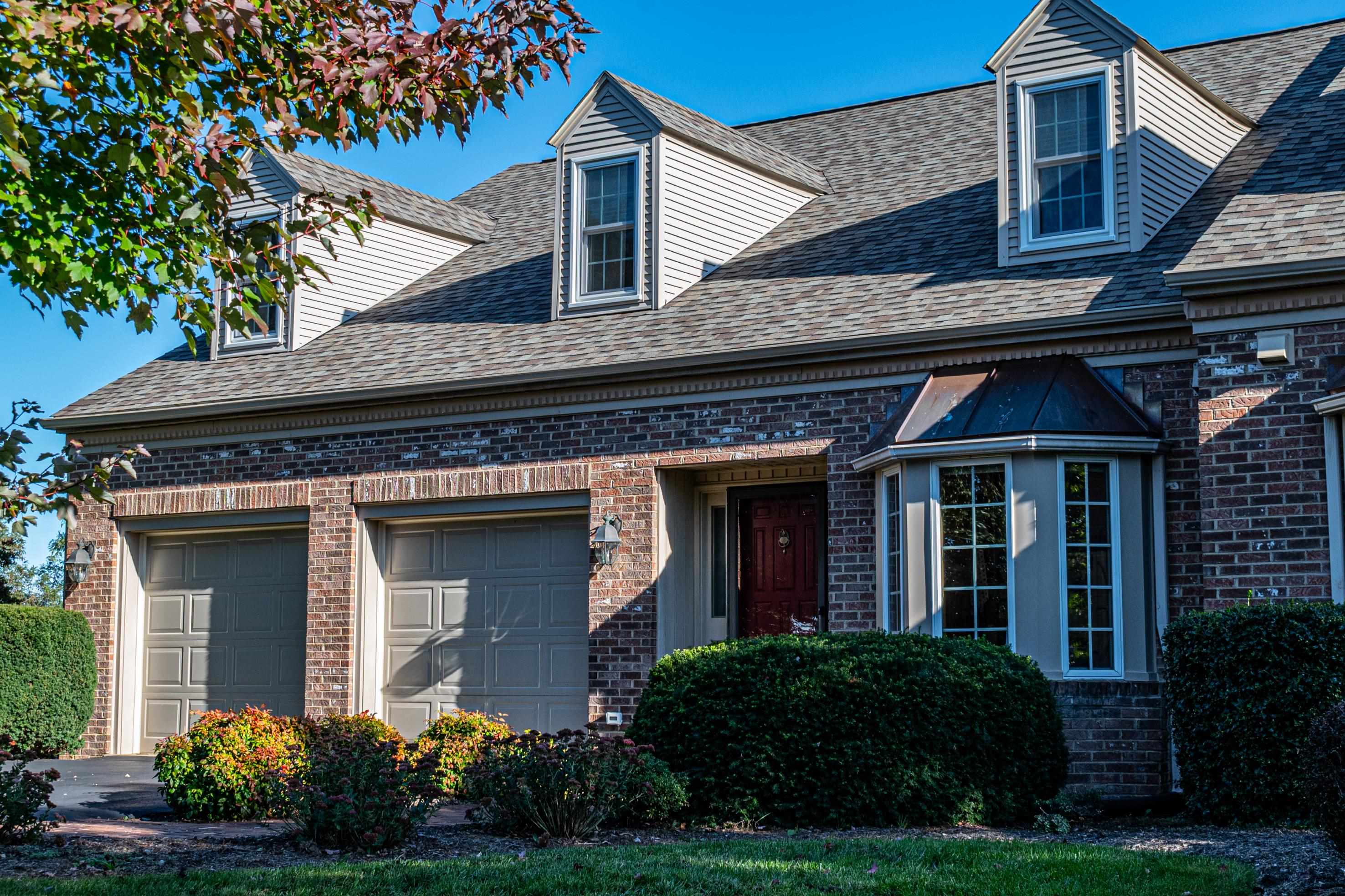 41 NICOLSON DR