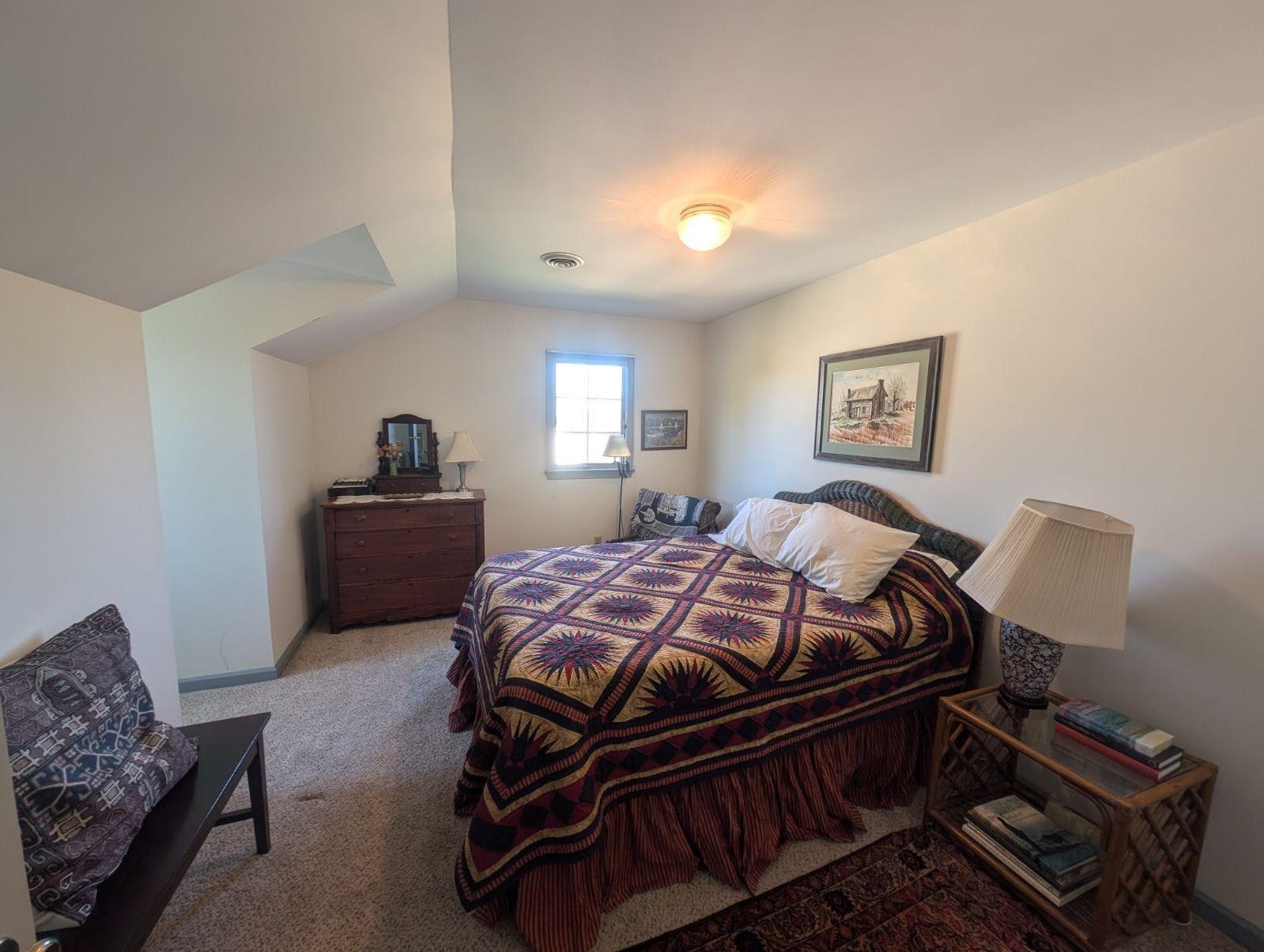 41 NICOLSON DR