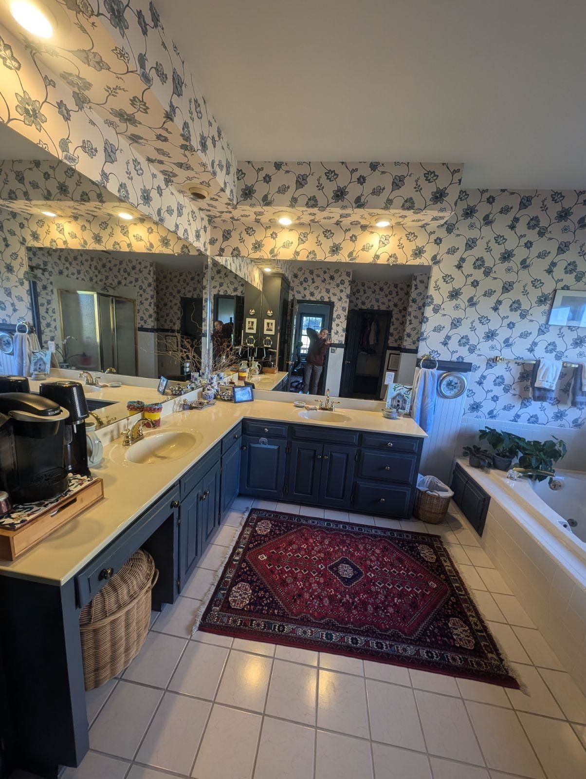 41 NICOLSON DR