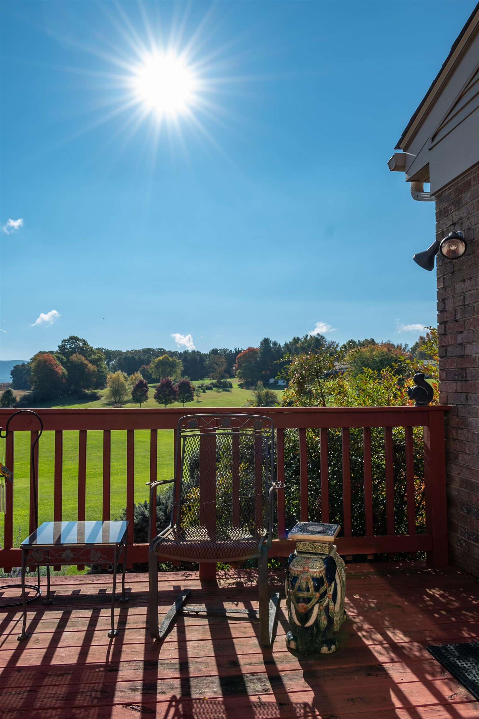 41 NICOLSON DR