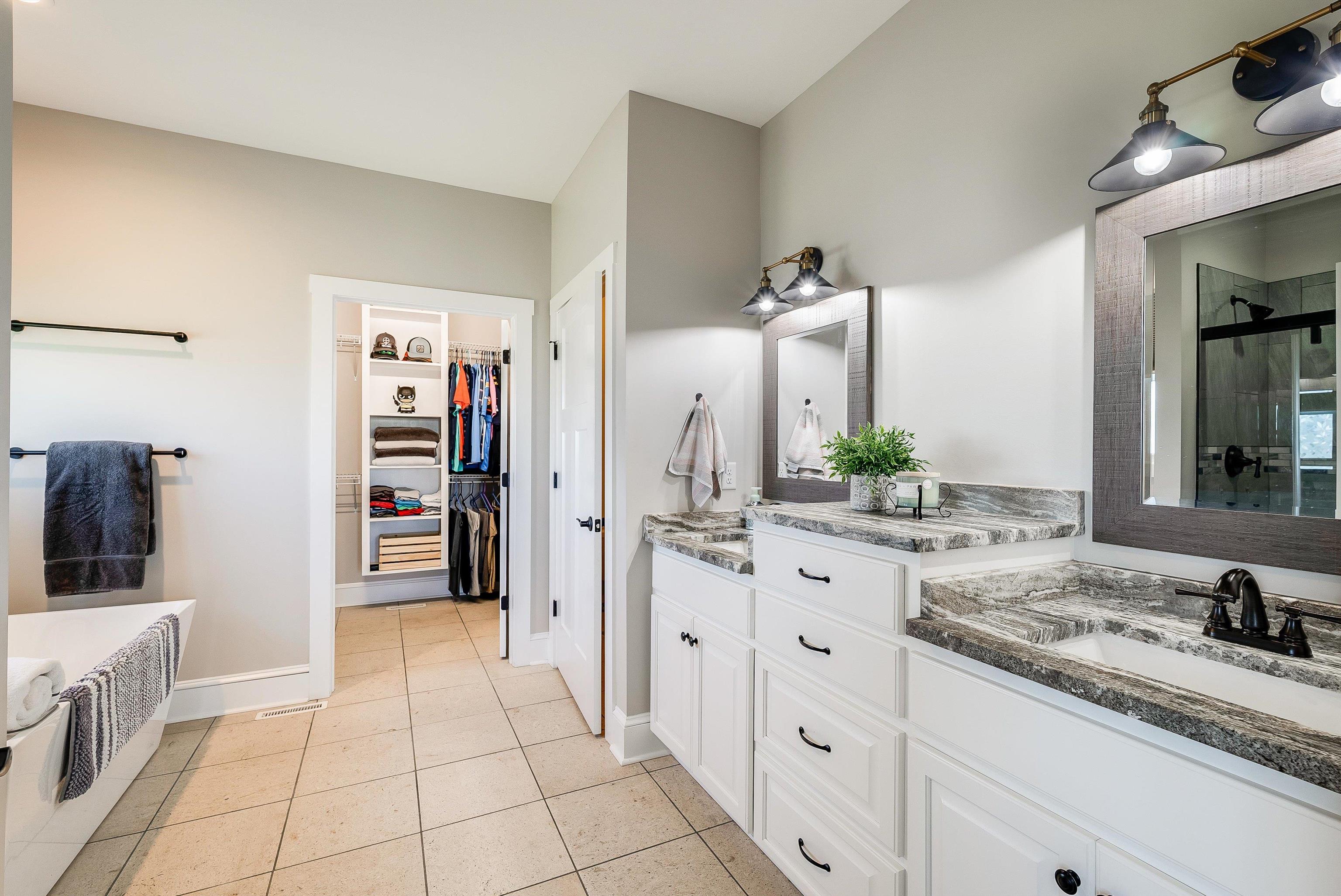 446 GUTHRIE RD