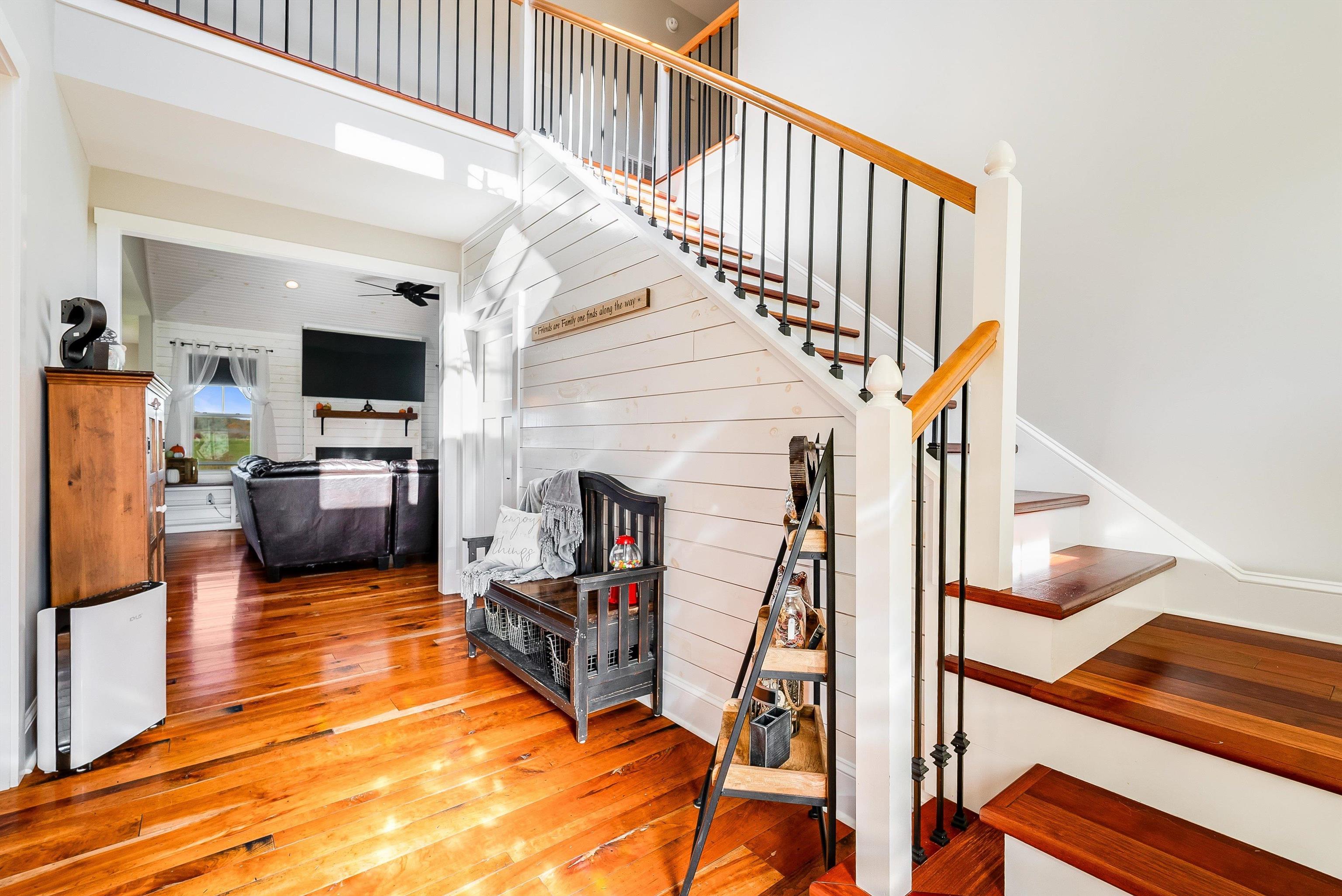 446 GUTHRIE RD