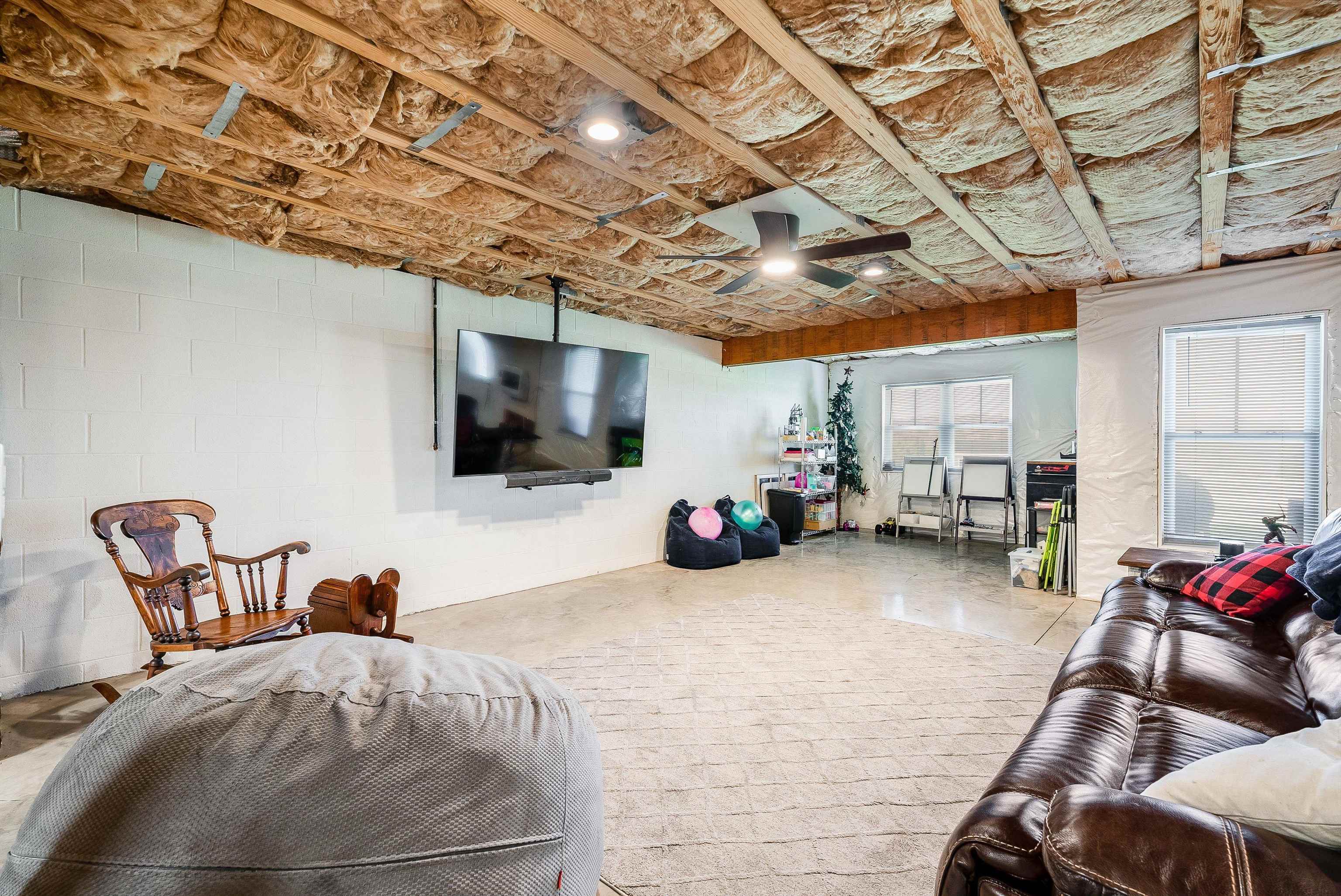 446 GUTHRIE RD