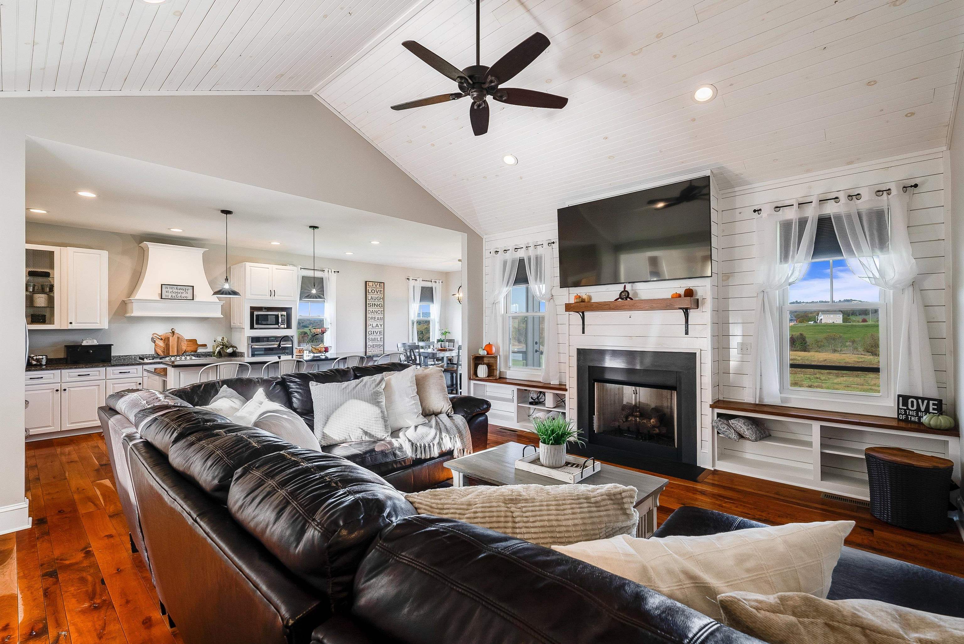 446 GUTHRIE RD