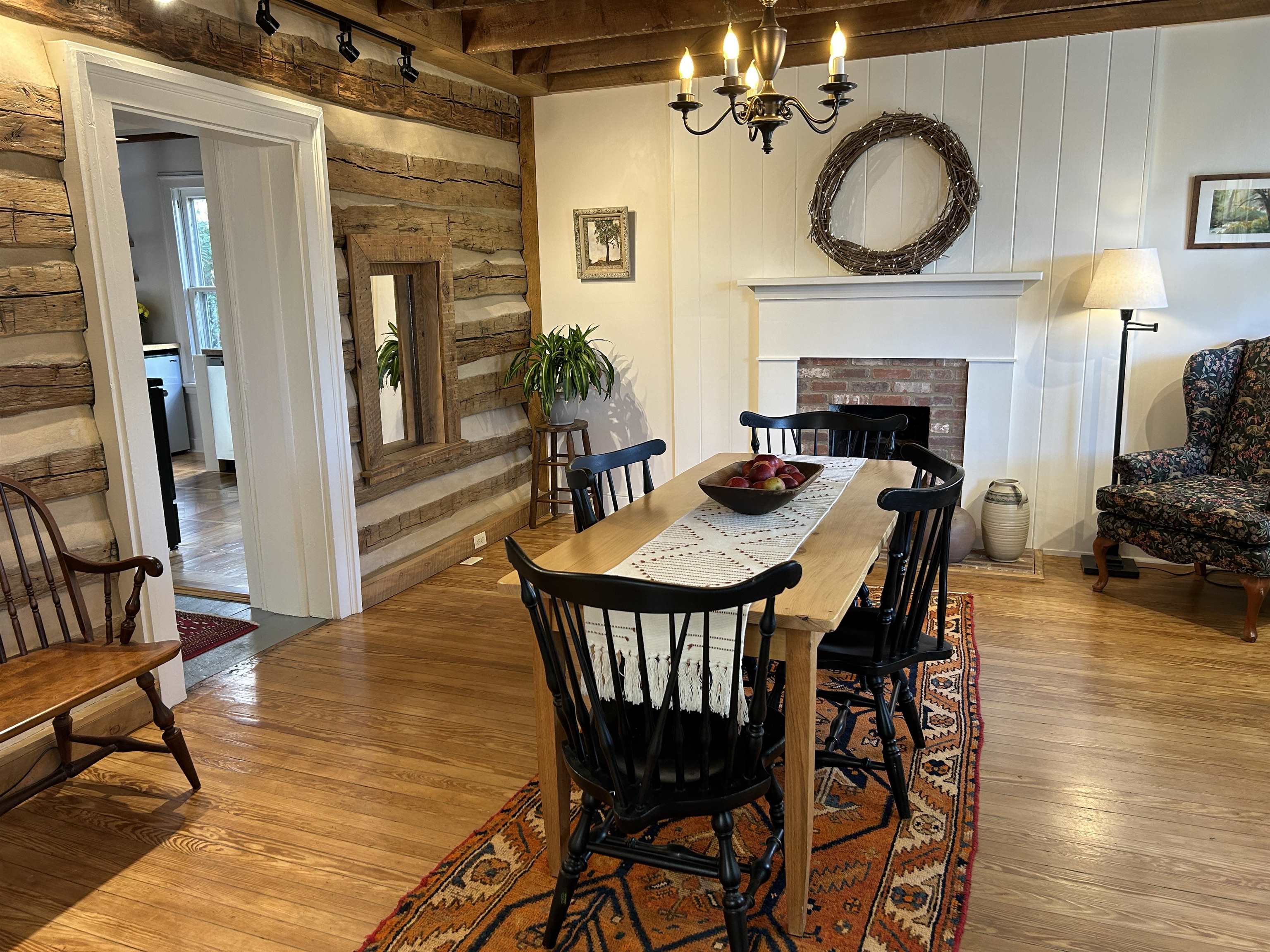106 N JEFFERSON