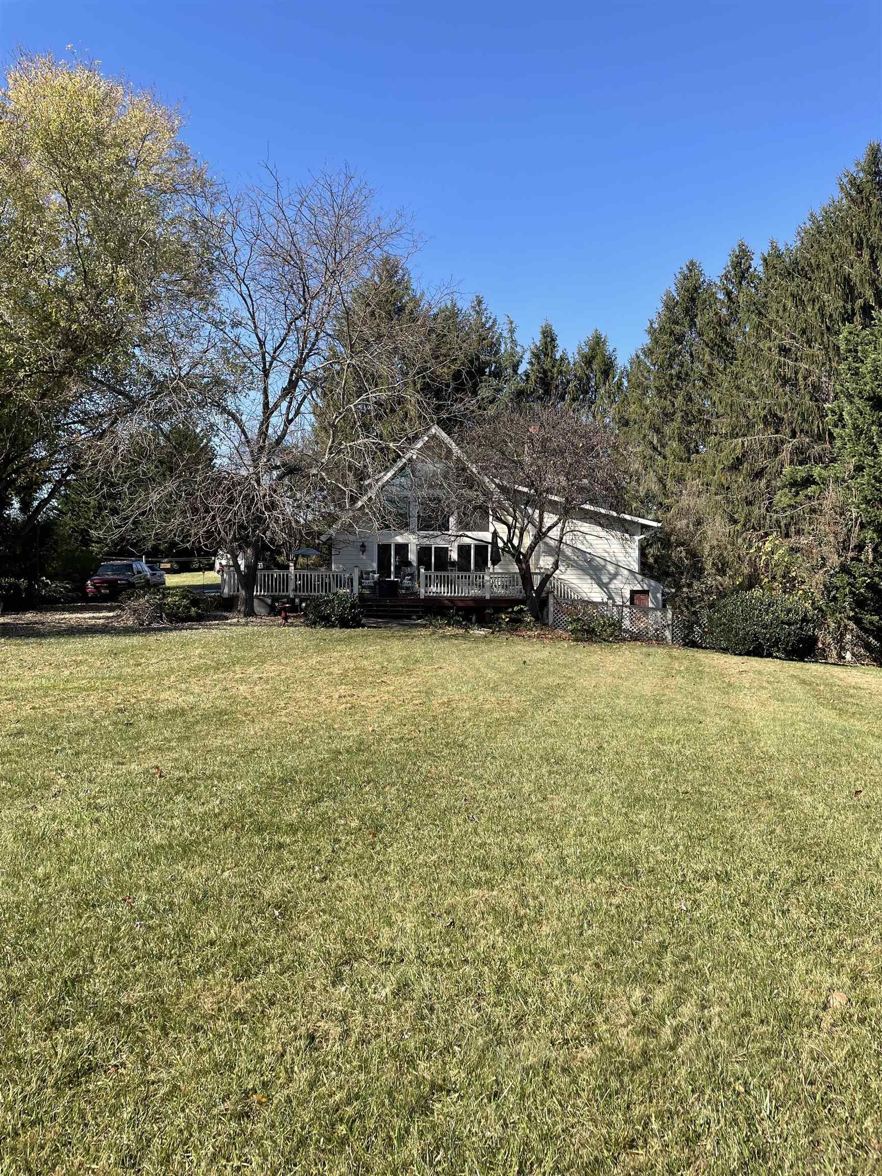 18 MISTY HILL LN