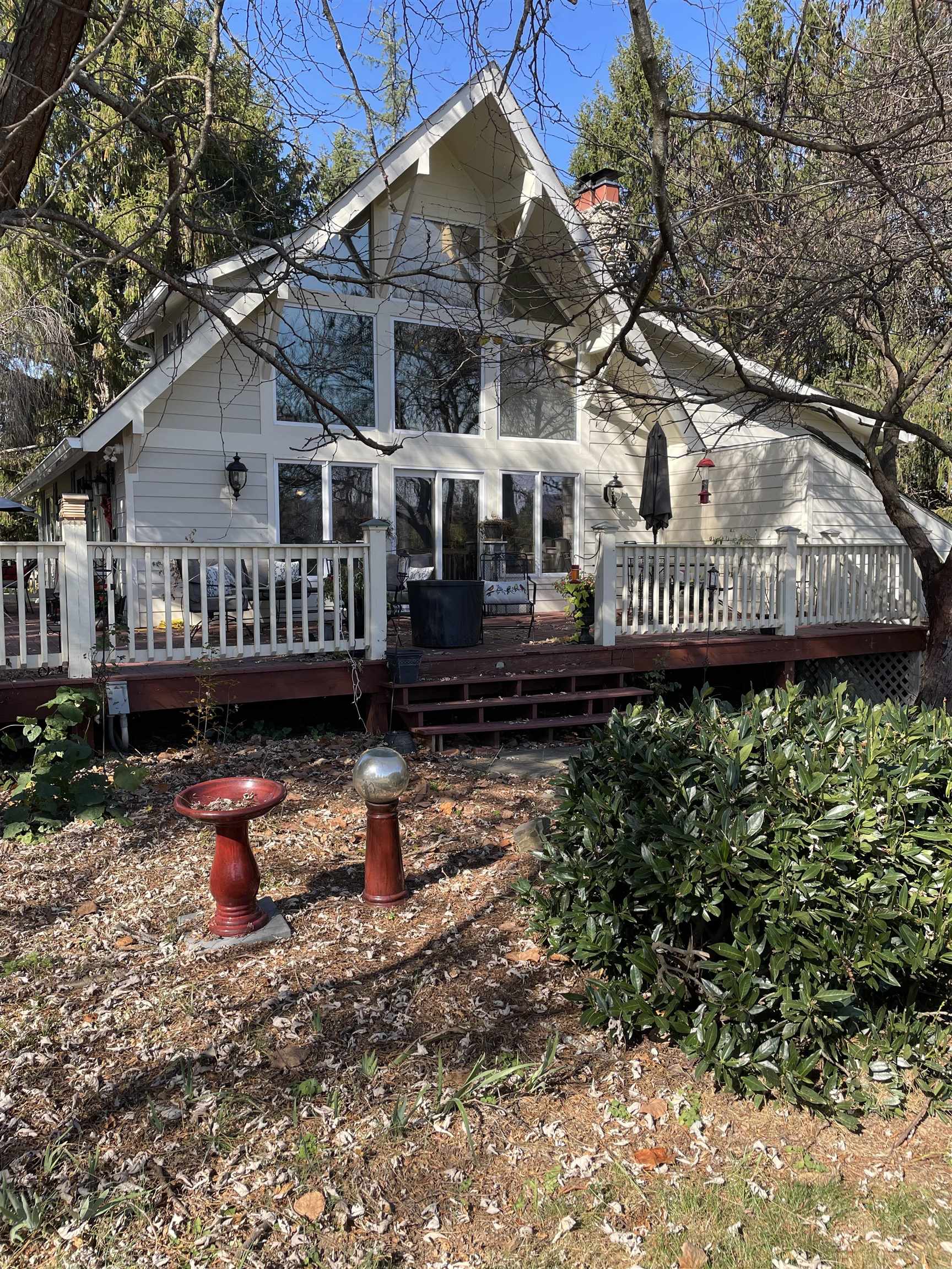18 MISTY HILL LN