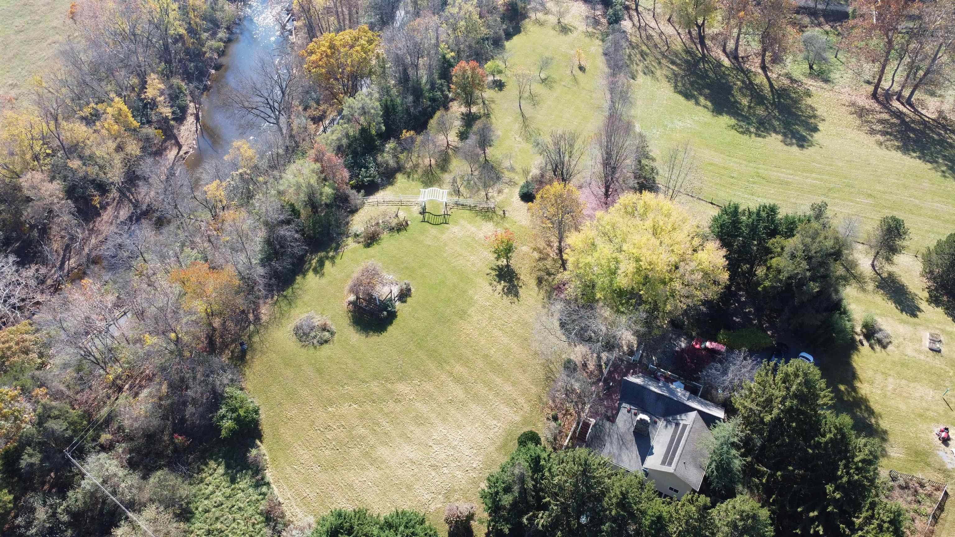 18 MISTY HILL LN