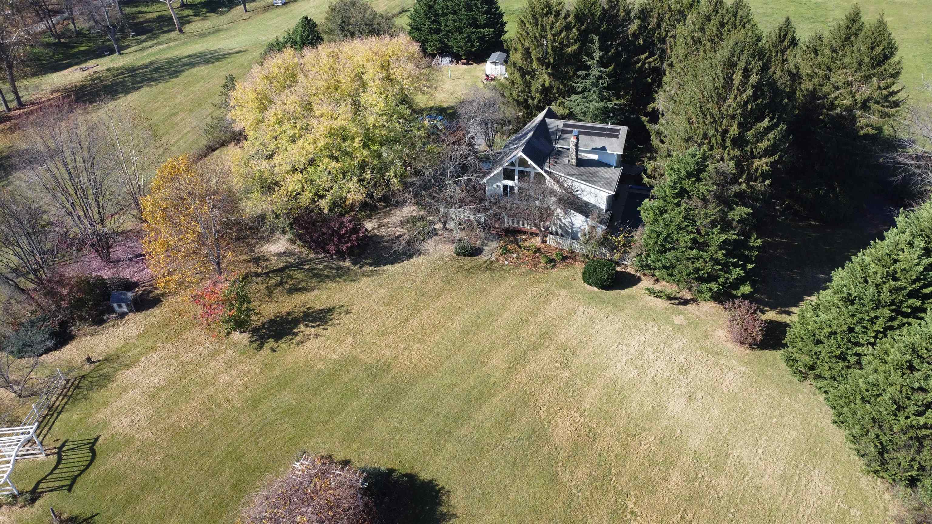 18 MISTY HILL LN