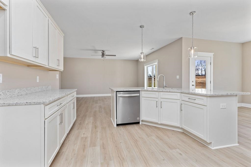 23 ALMA ANN LN