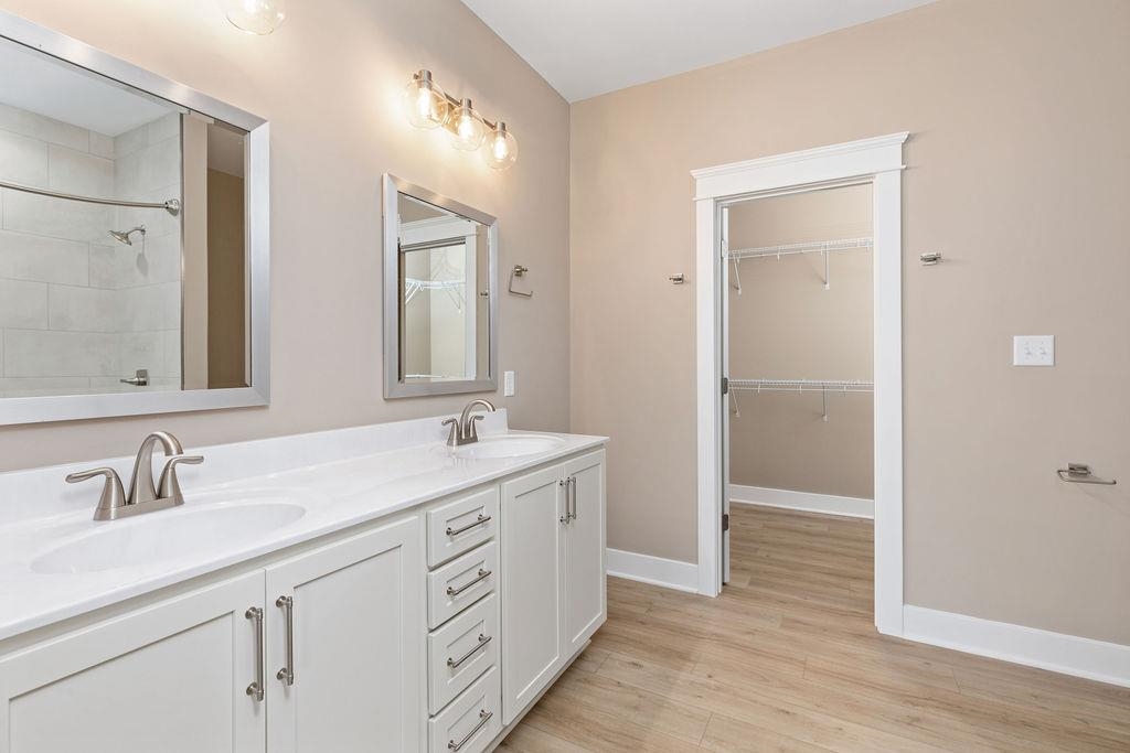 23 ALMA ANN LN