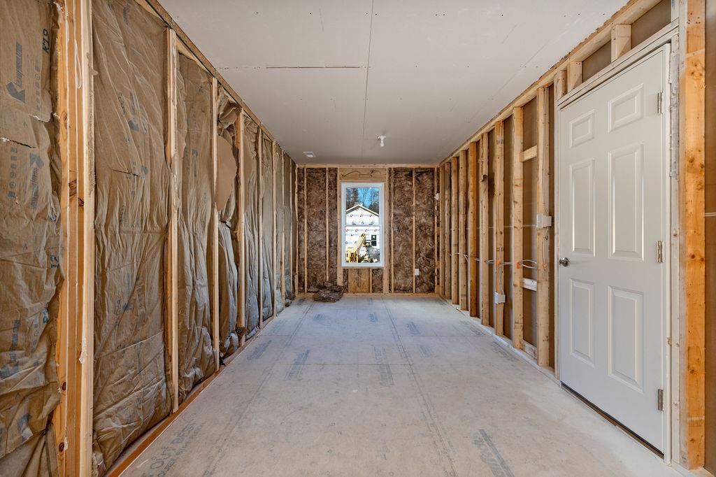 23 ALMA ANN LN