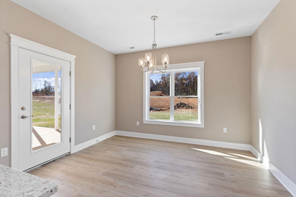 23 ALMA ANN LN