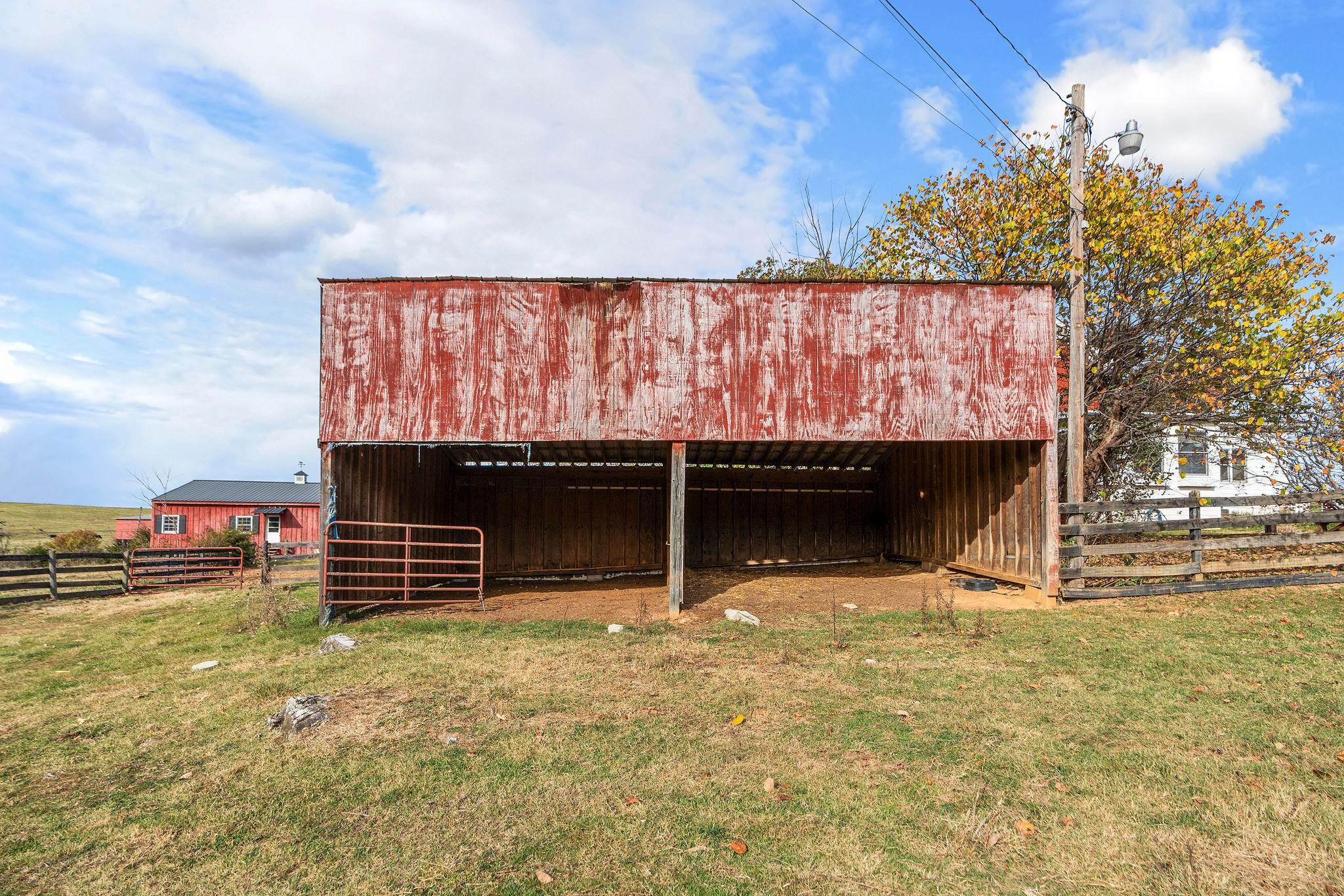 444 TRINITY POINT RD