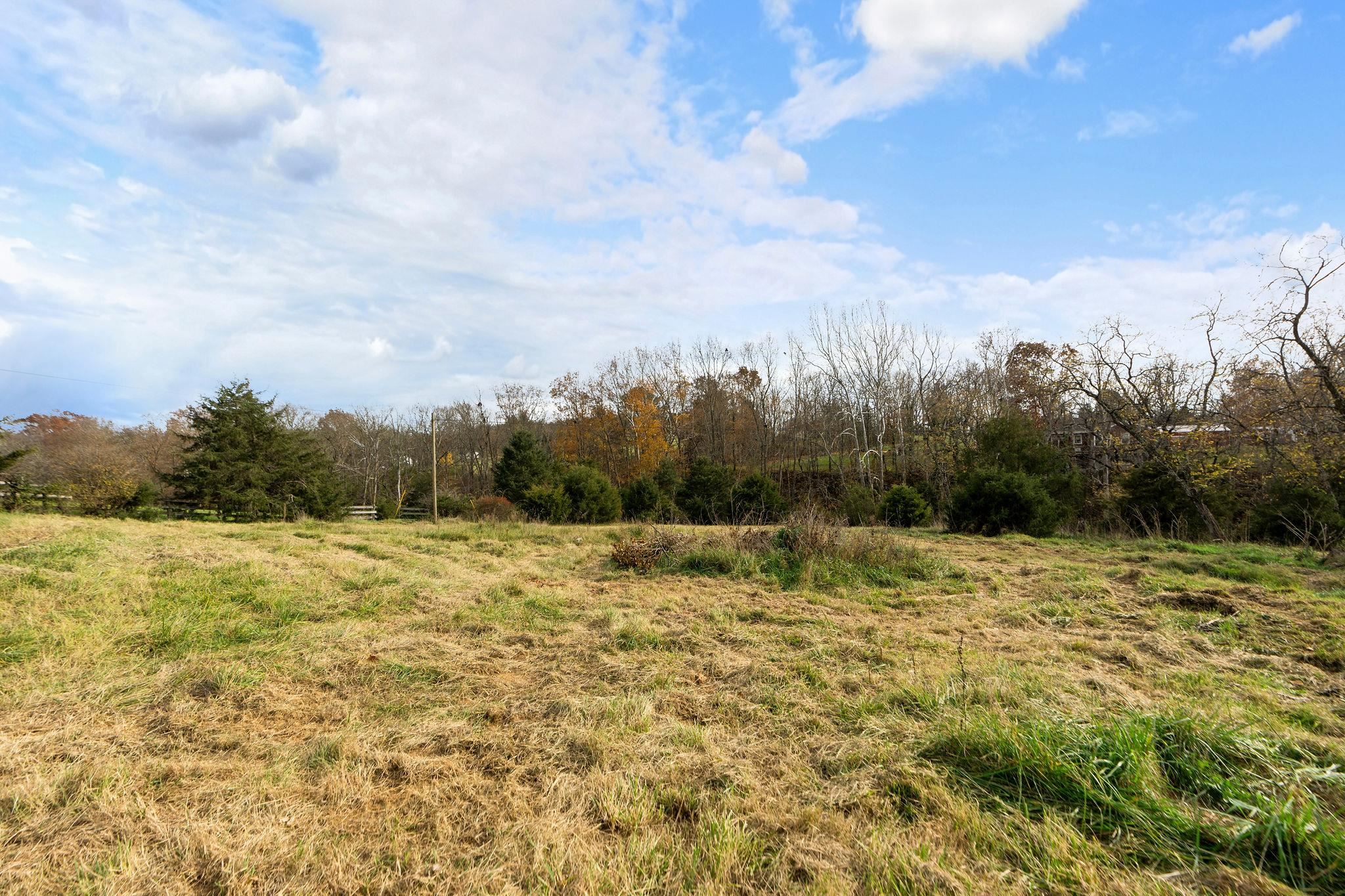 444 TRINITY POINT RD
